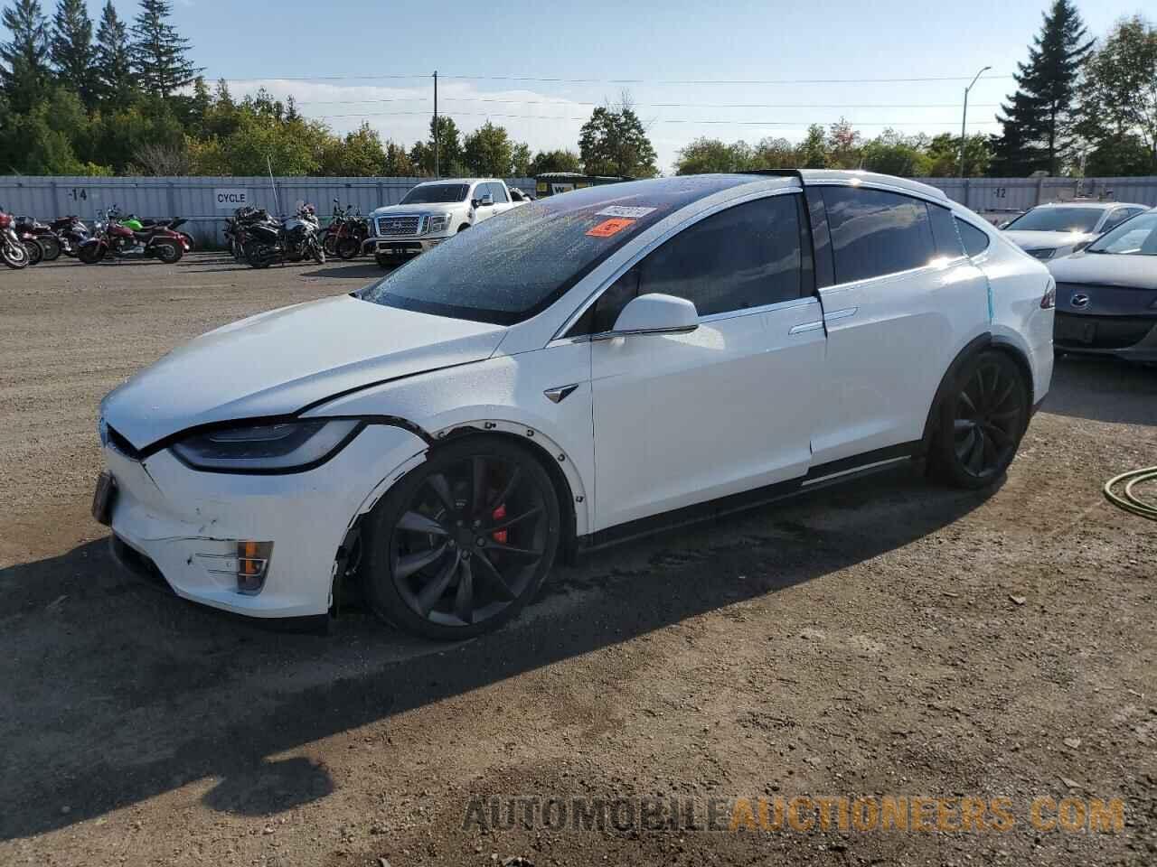 5YJXCBE43JF131651 TESLA MODEL X 2018