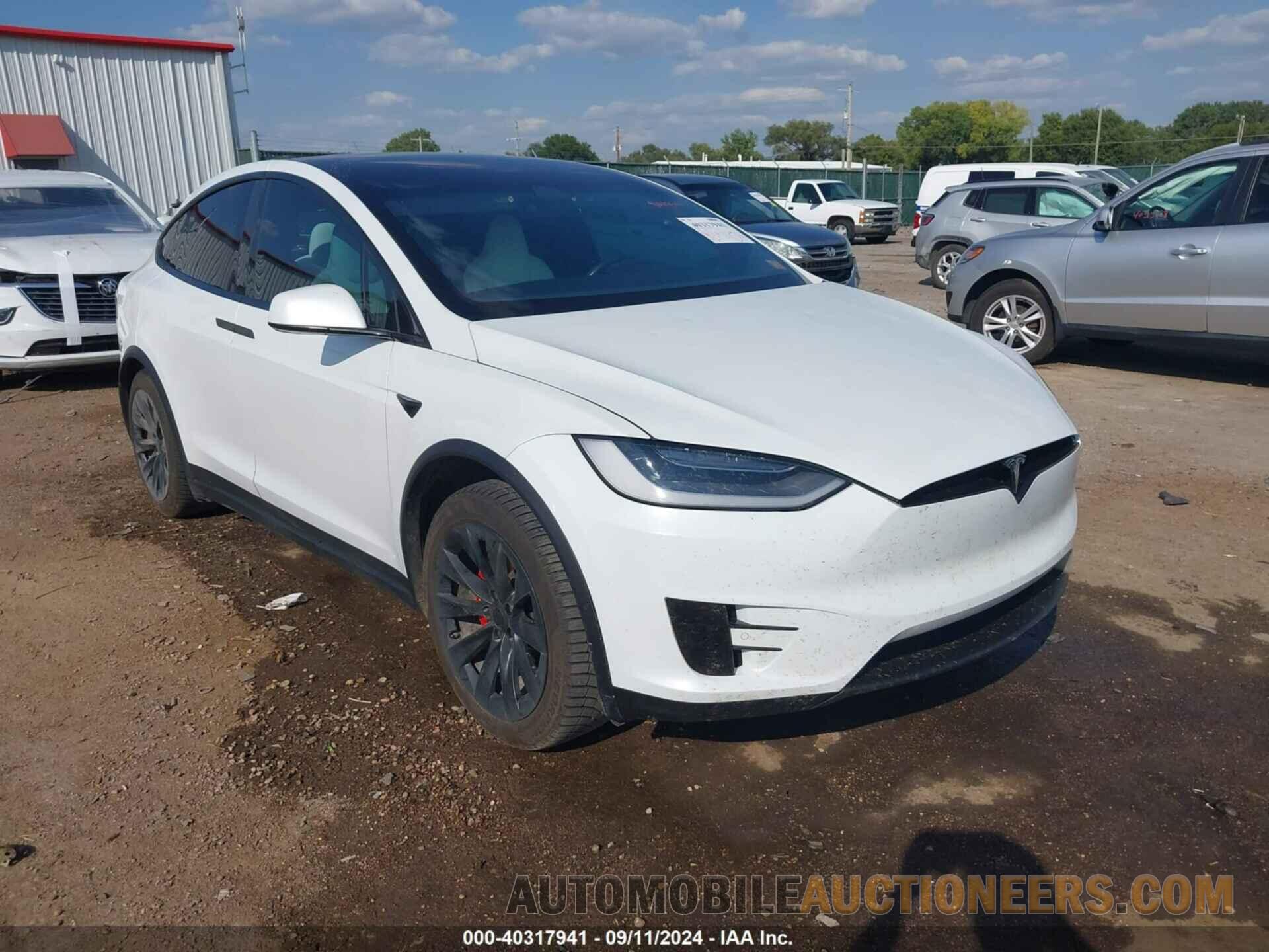 5YJXCBE44KF211655 TESLA MODEL X 2019