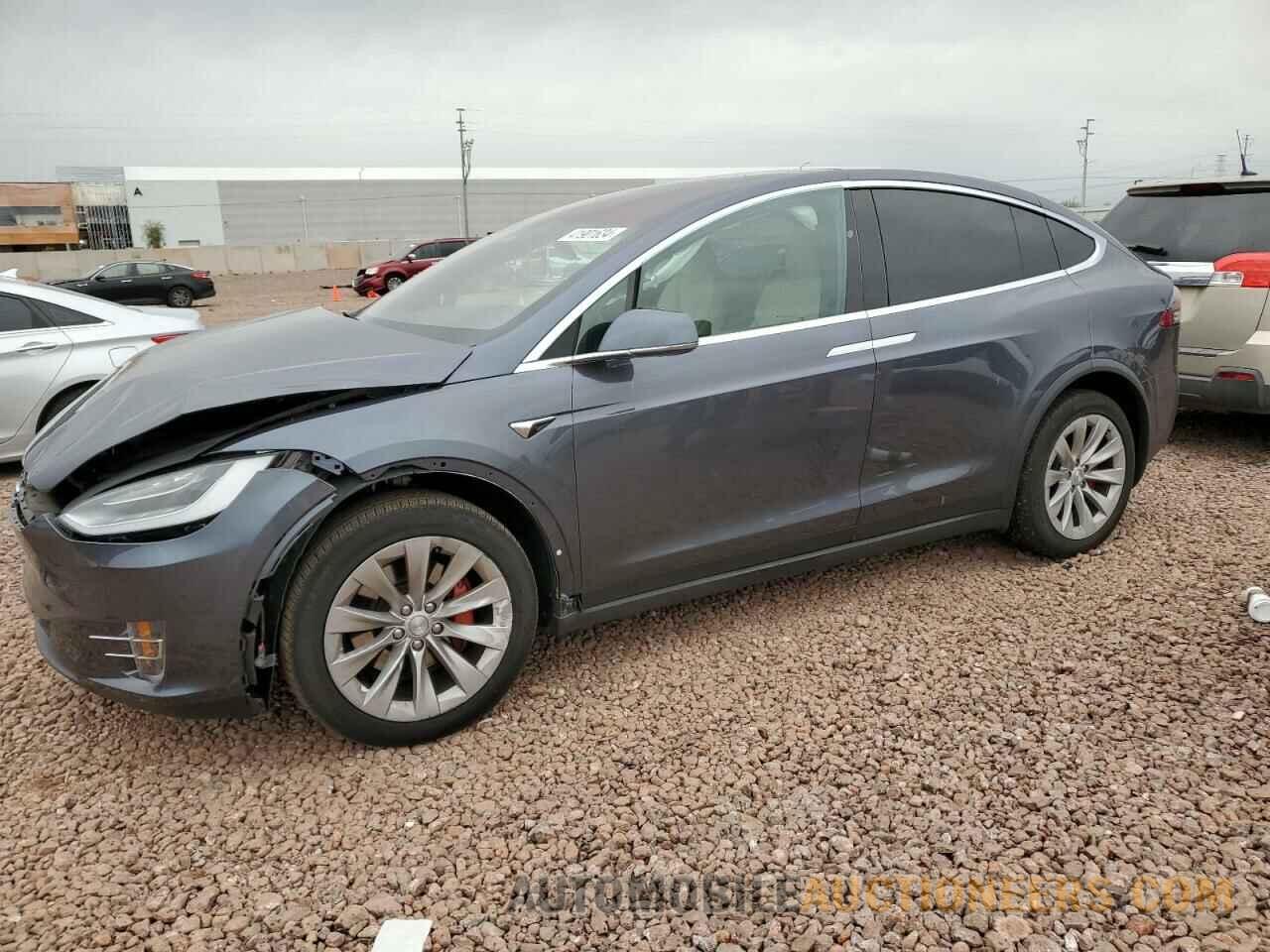 5YJXCBE44LF298281 TESLA MODEL X 2020