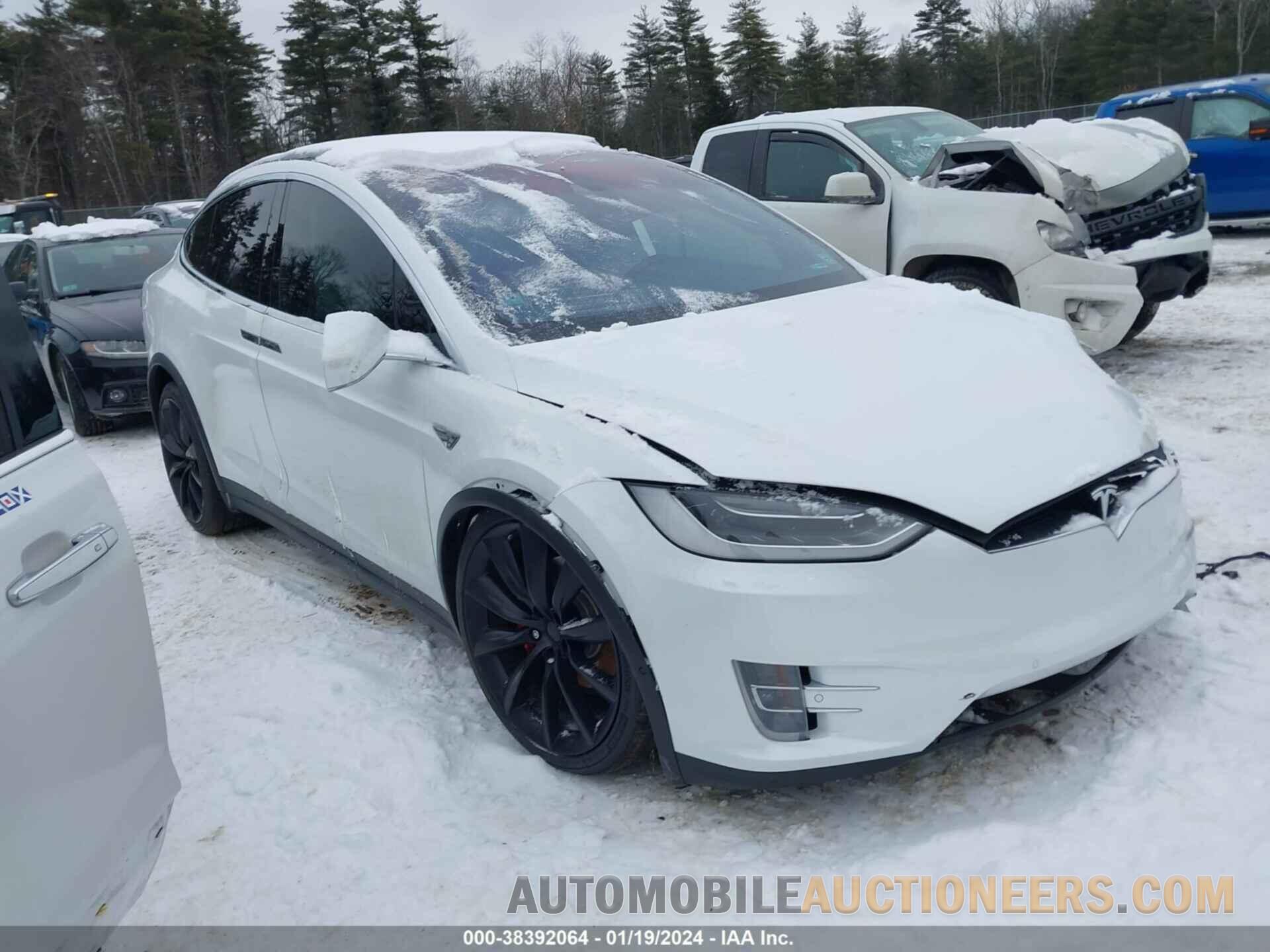 5YJXCBE45GF011293 TESLA MODEL X 2016