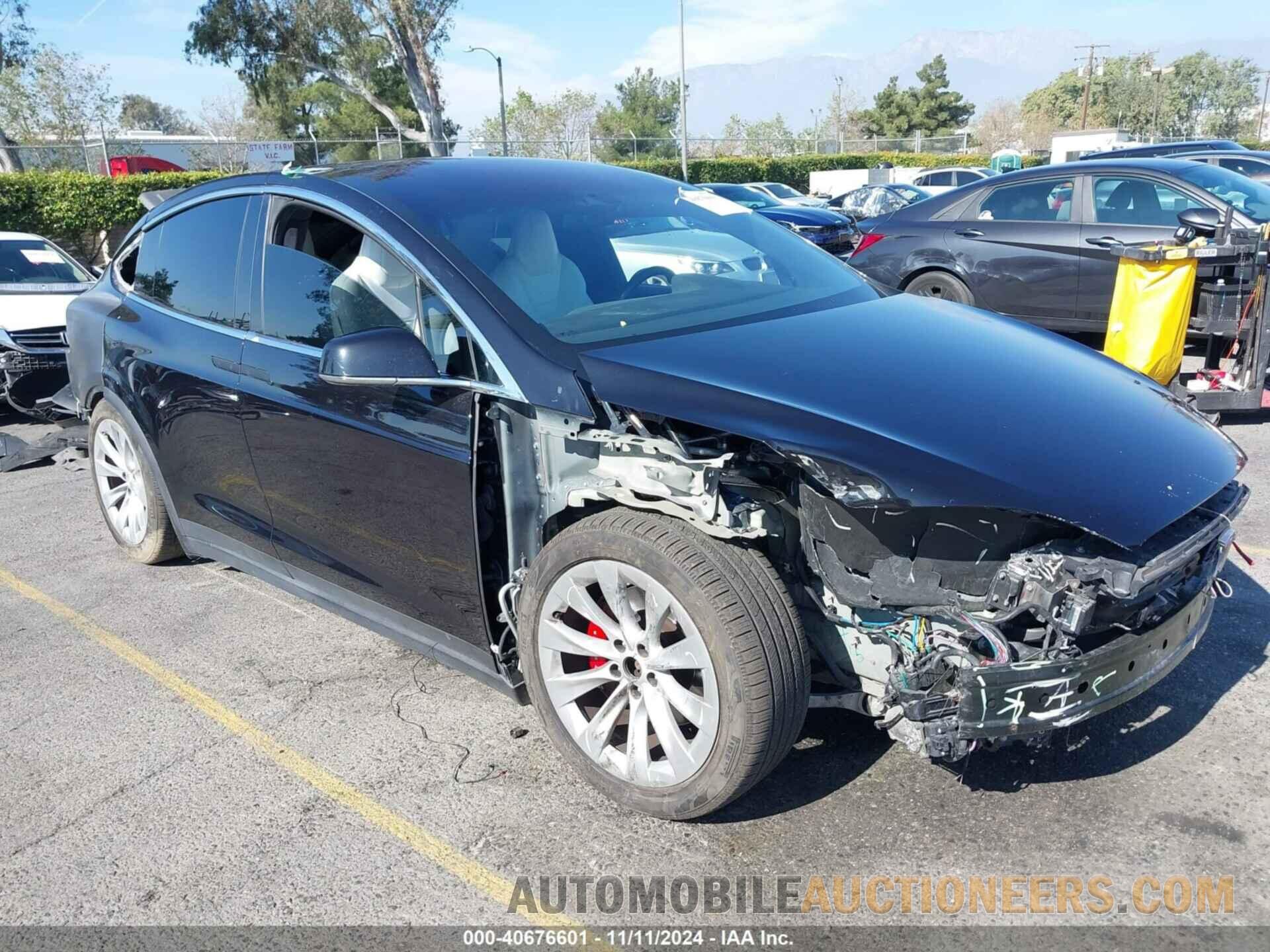 5YJXCBE46GF000867 TESLA MODEL X 2016