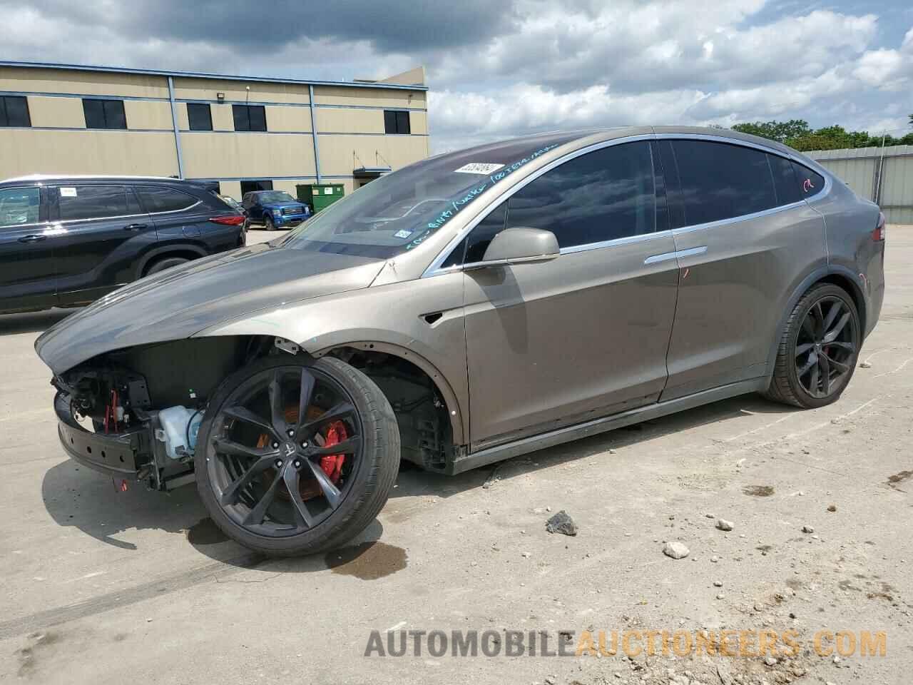 5YJXCBE48GF005827 TESLA MODEL X 2016