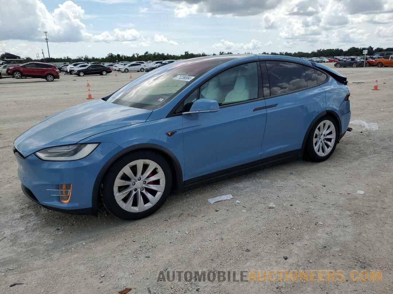 5YJXCBE48GF015337 TESLA MODEL X 2016