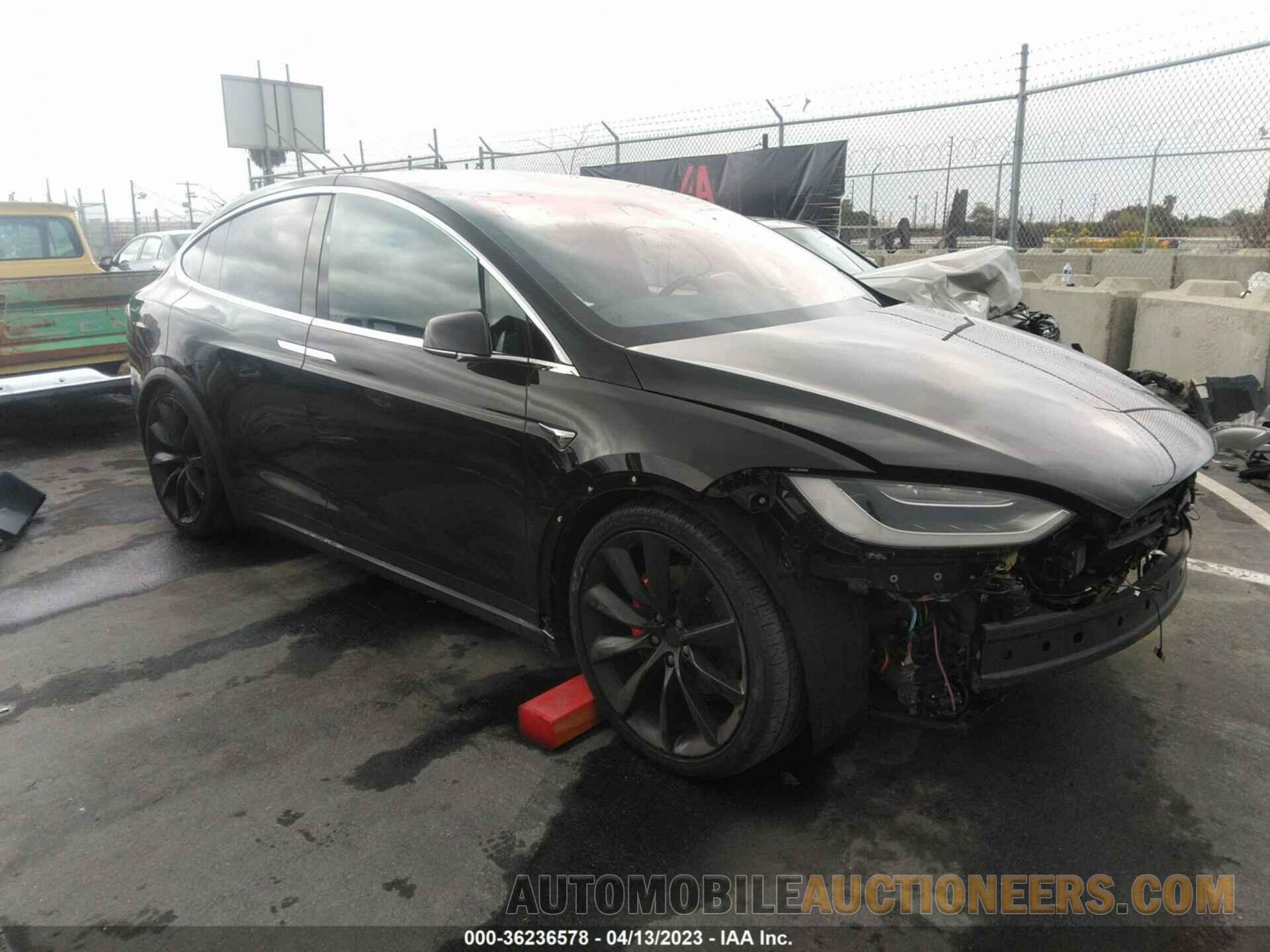 5YJXCBE48JF102002 TESLA MODEL X 2018