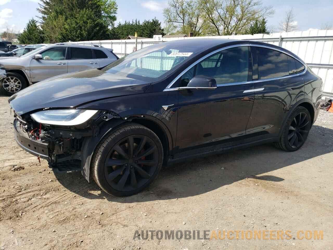 5YJXCBE48JF110472 TESLA MODEL X 2018