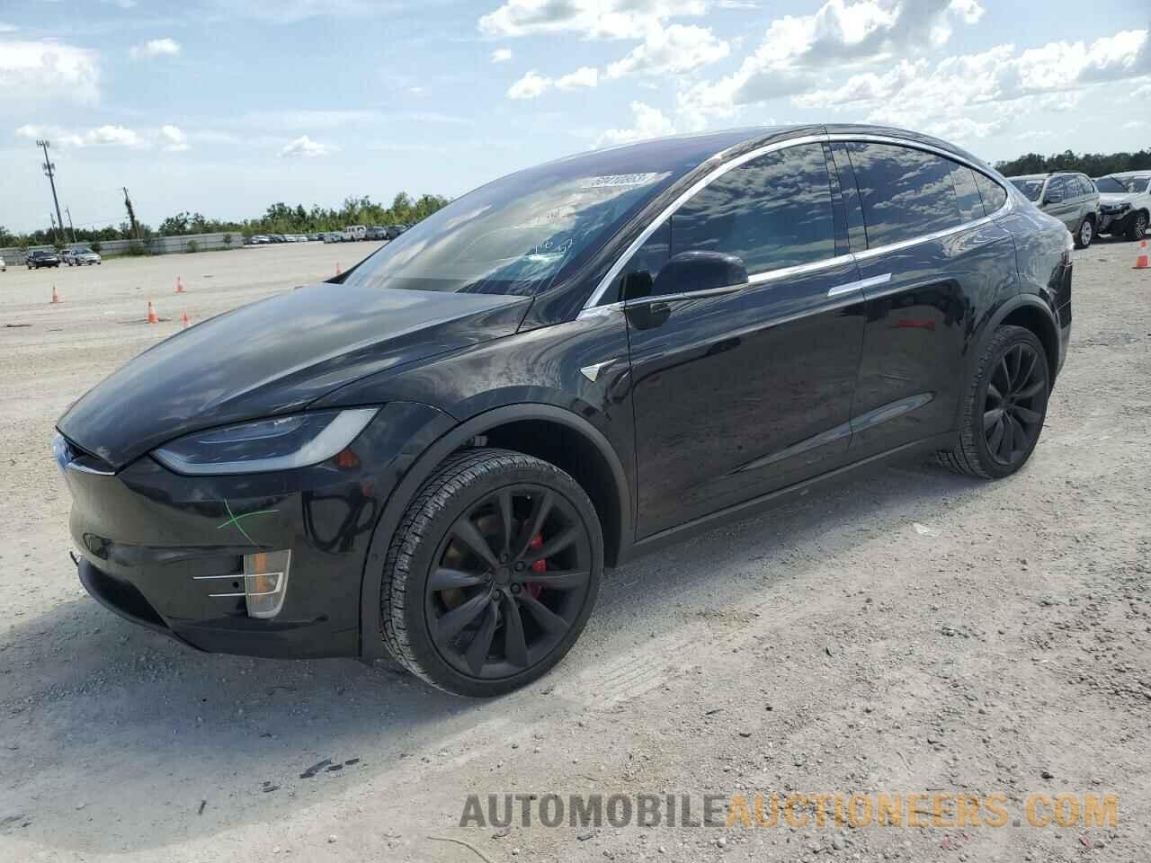 5YJXCBE48JF111332 TESLA MODEL X 2018