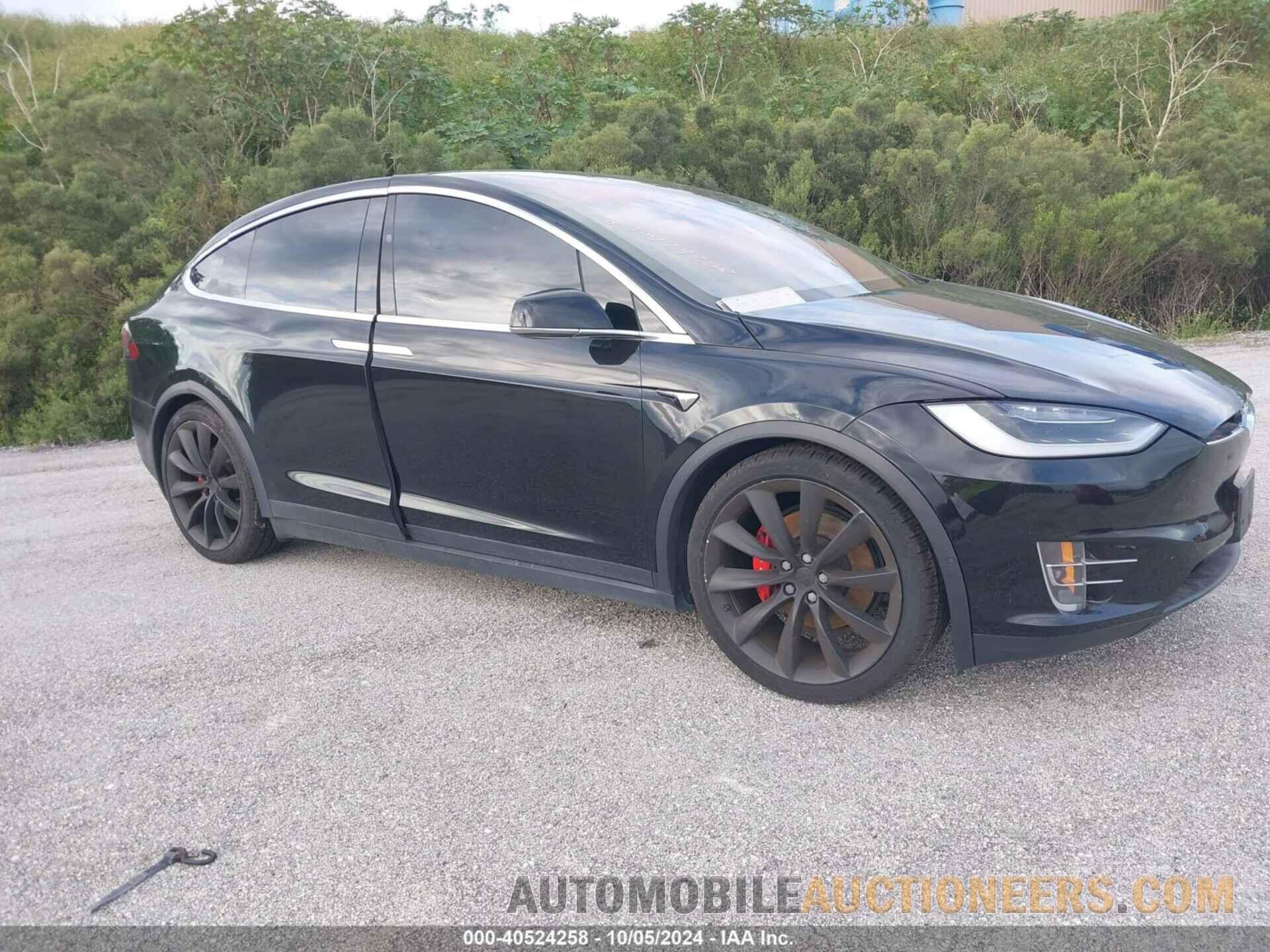 5YJXCBE48JF126476 TESLA MODEL X 2018