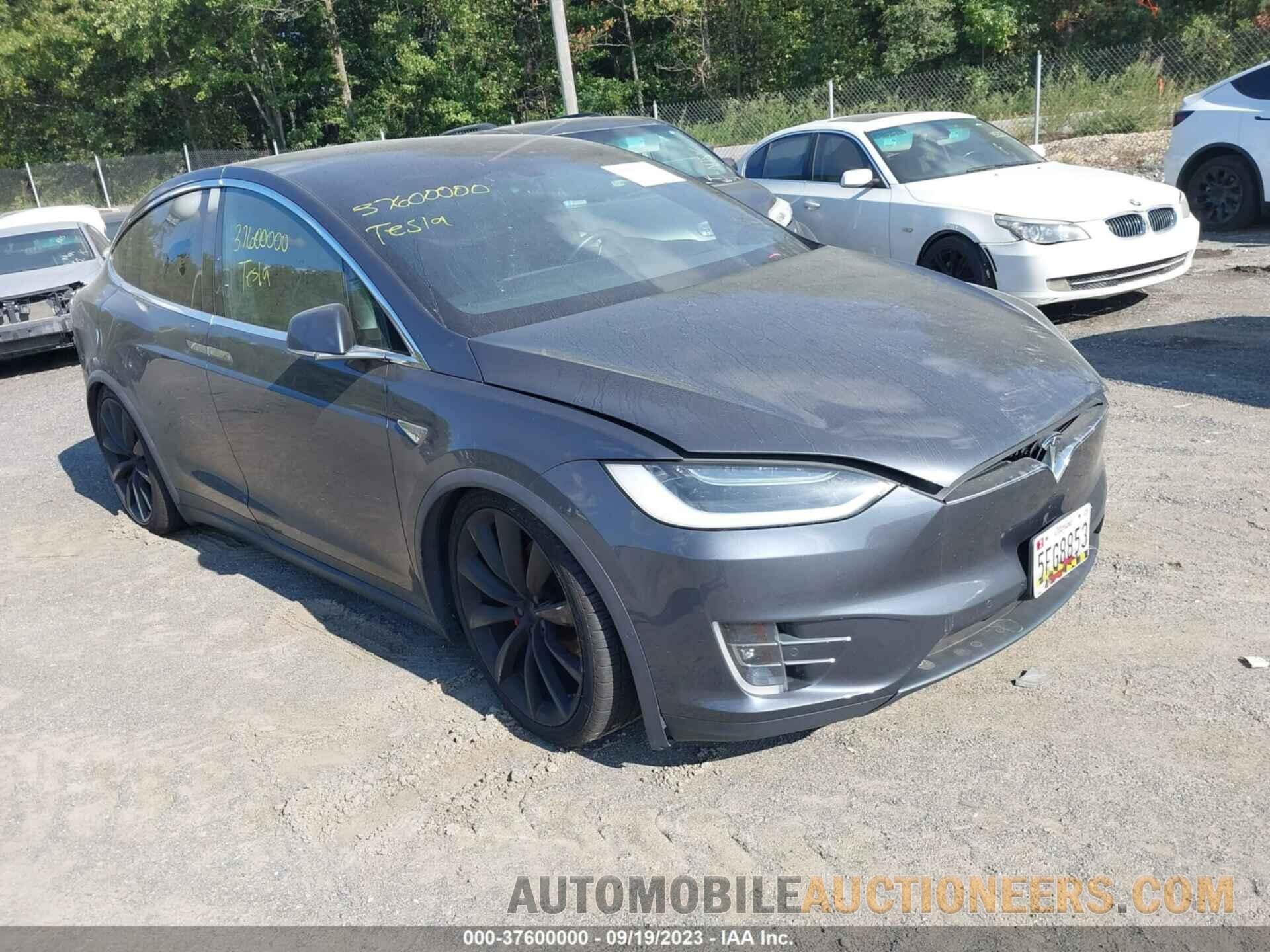 5YJXCBE49GF003133 TESLA MODEL X 2016