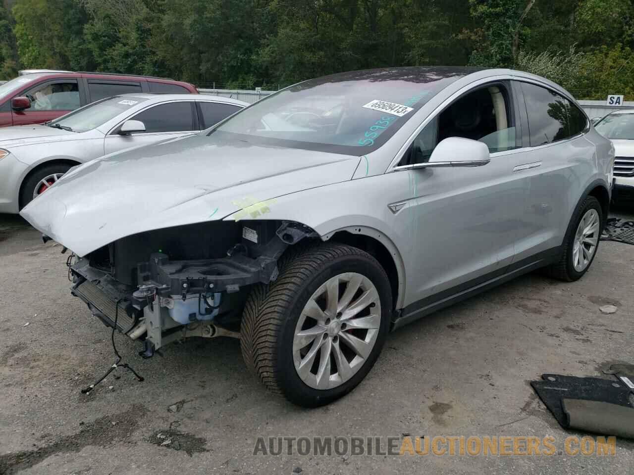 5YJXCBE4XGF007935 TESLA MODEL X 2016