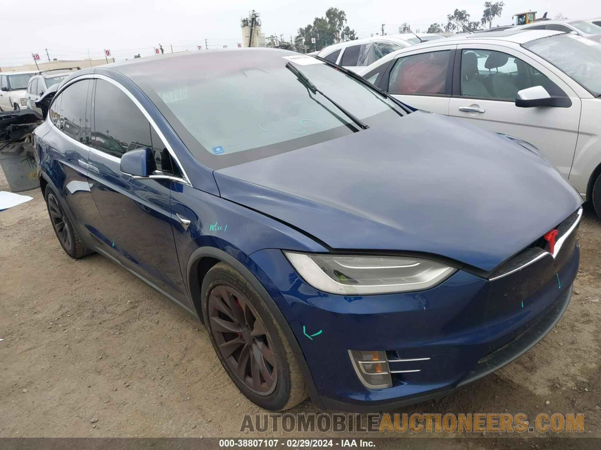 5YJXCBE4XJF081217 TESLA MODEL X 2018