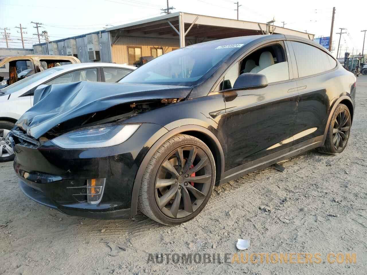 5YJXCBE4XLF243513 TESLA MODEL X 2020