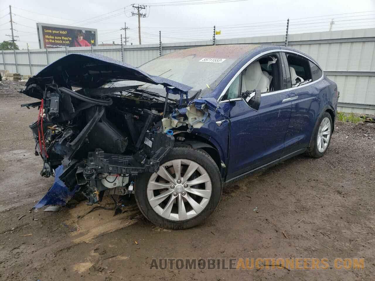 5YJXCDE20HF066617 TESLA MODEL X 2017