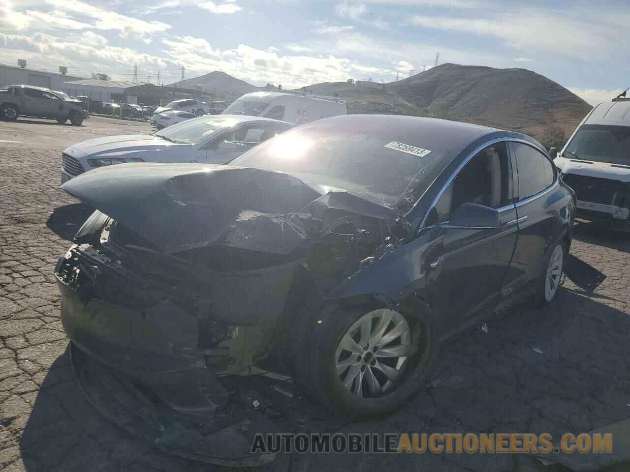 5YJXCDE20JF113313 TESLA MODEL X 2018