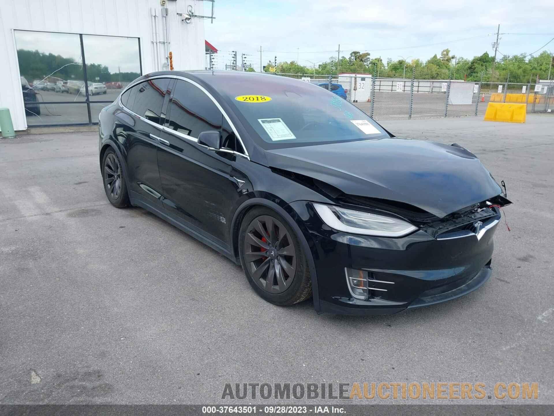 5YJXCDE20JF120245 TESLA MODEL X 2018