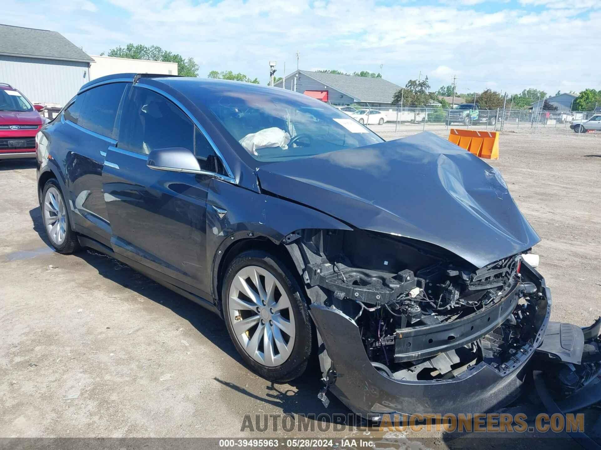 5YJXCDE20KF162433 TESLA MODEL X 2019