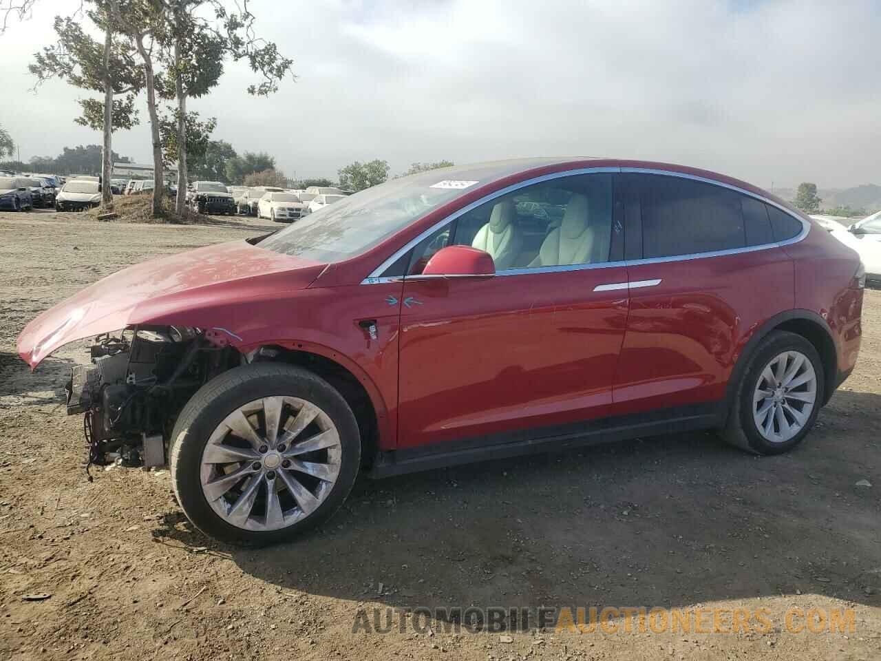 5YJXCDE20KF211114 TESLA MODEL X 2019