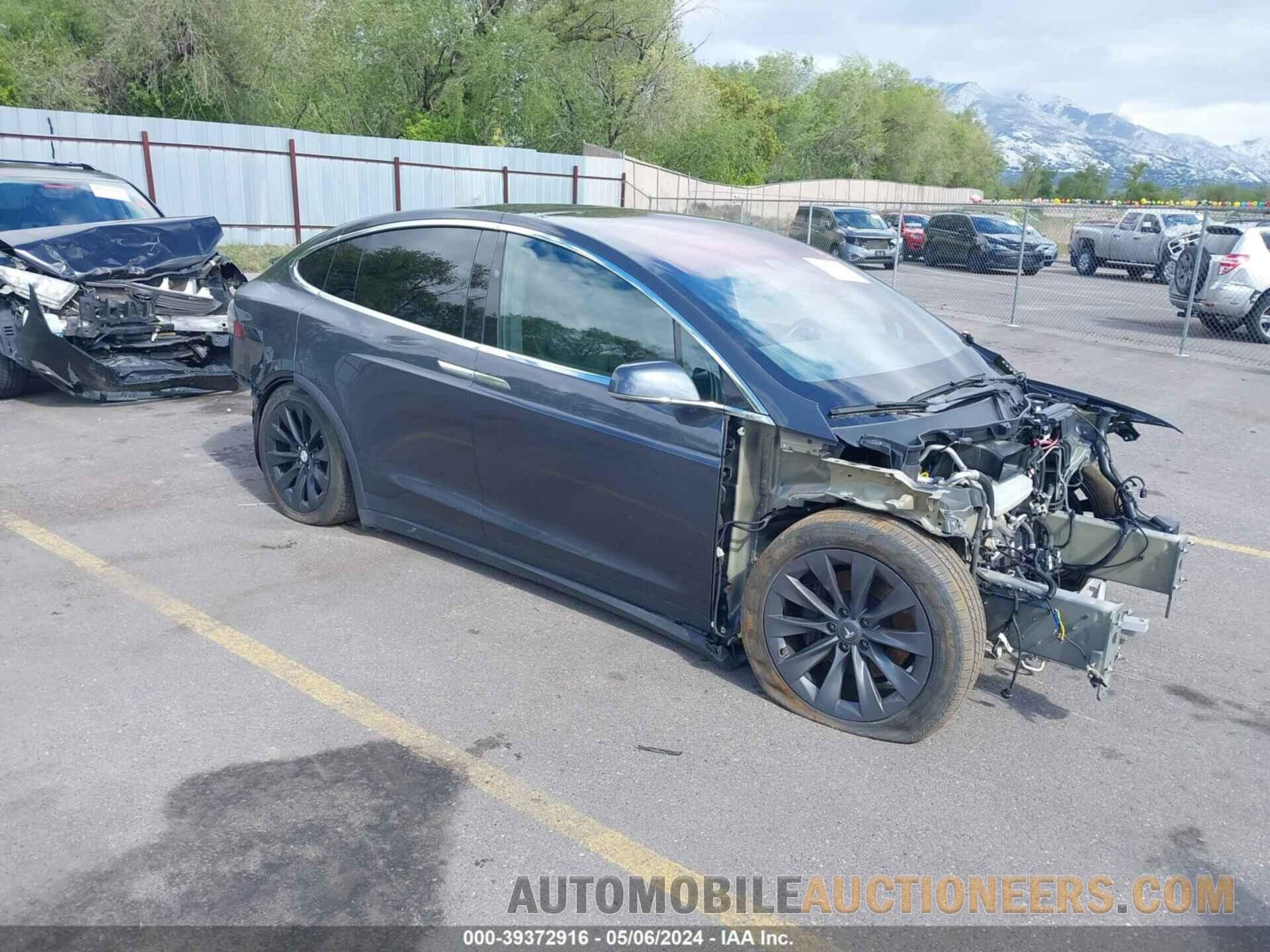 5YJXCDE21JF128273 TESLA MODEL X 2018