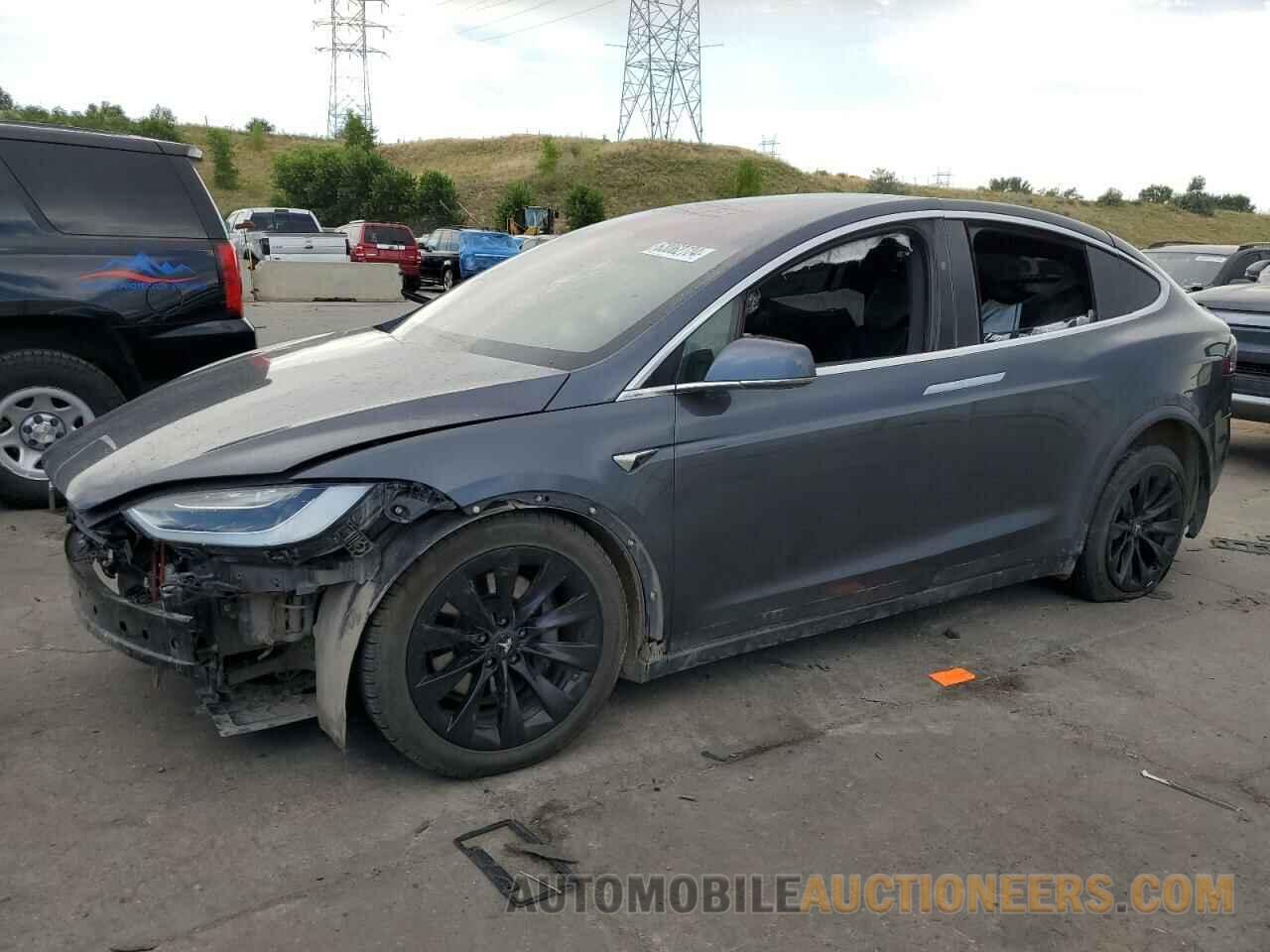 5YJXCDE21JF142304 TESLA MODEL X 2018