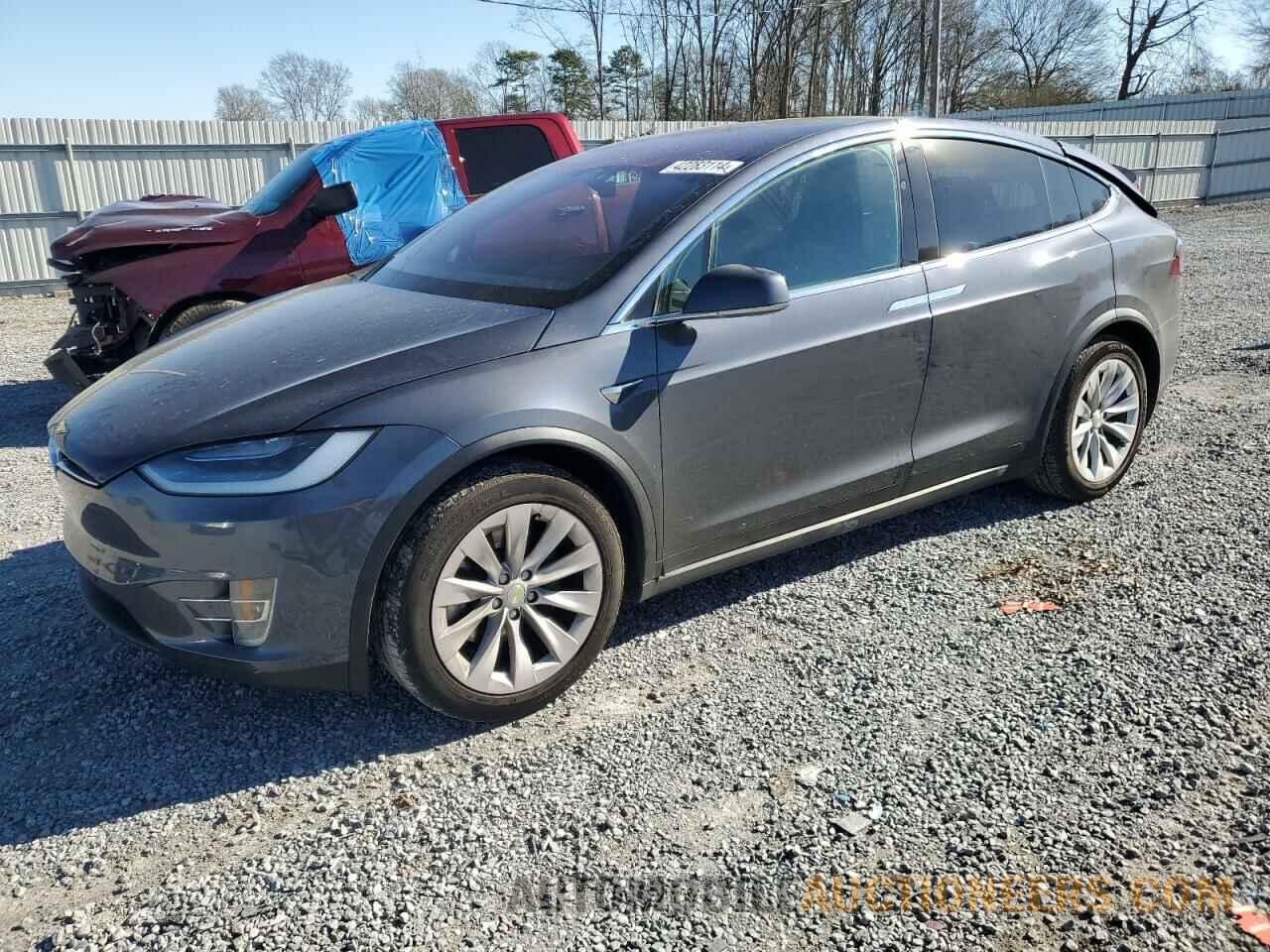 5YJXCDE21LF238663 TESLA MODEL X 2020