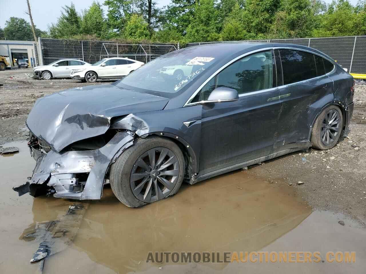 5YJXCDE22HF078283 TESLA MODEL X 2017