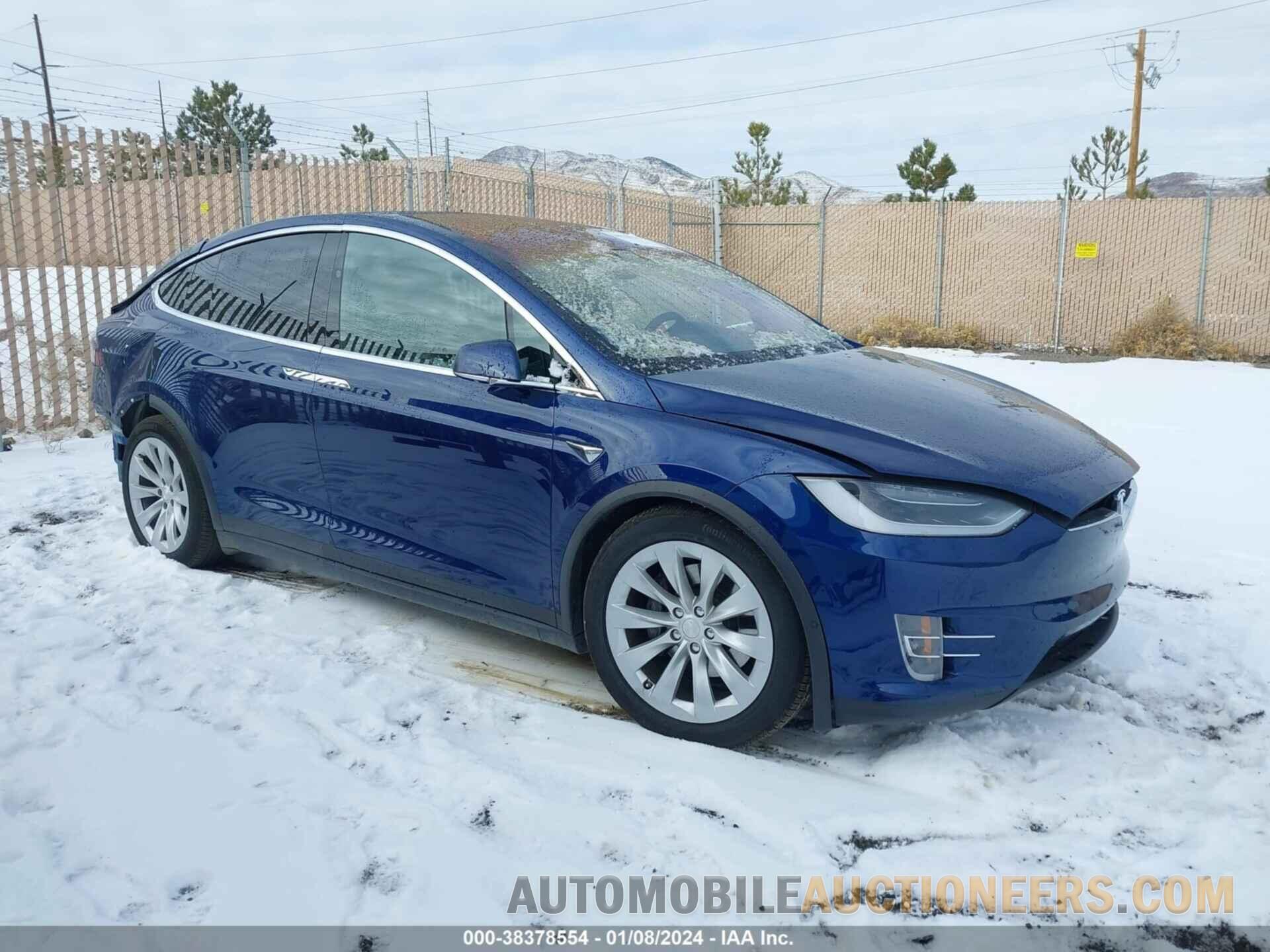 5YJXCDE22JF102457 TESLA MODEL X 2018