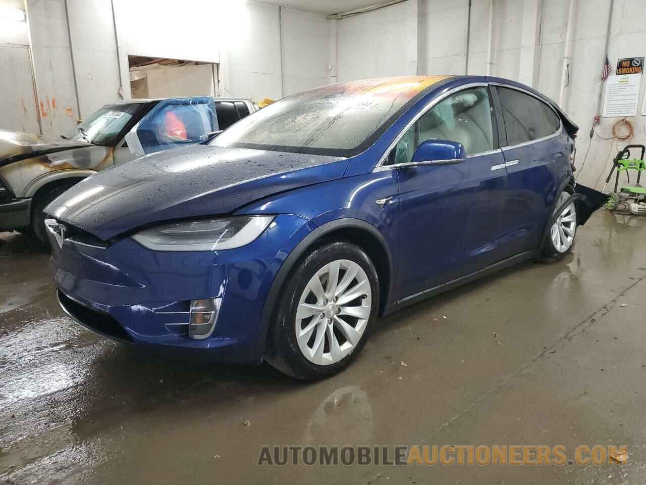 5YJXCDE22LF306226 TESLA MODEL X 2020