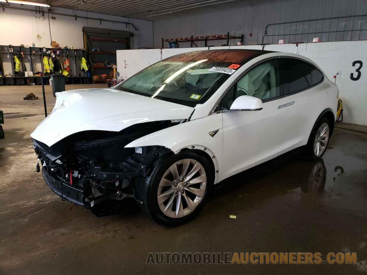 5YJXCDE23HF070239 TESLA MODEL X 2017