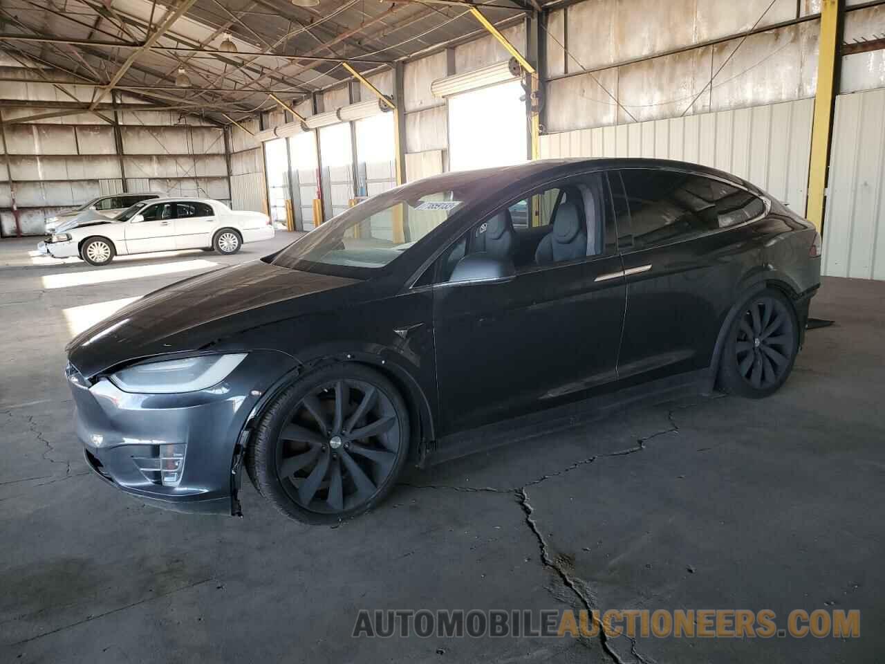 5YJXCDE23JF092019 TESLA MODEL X 2018