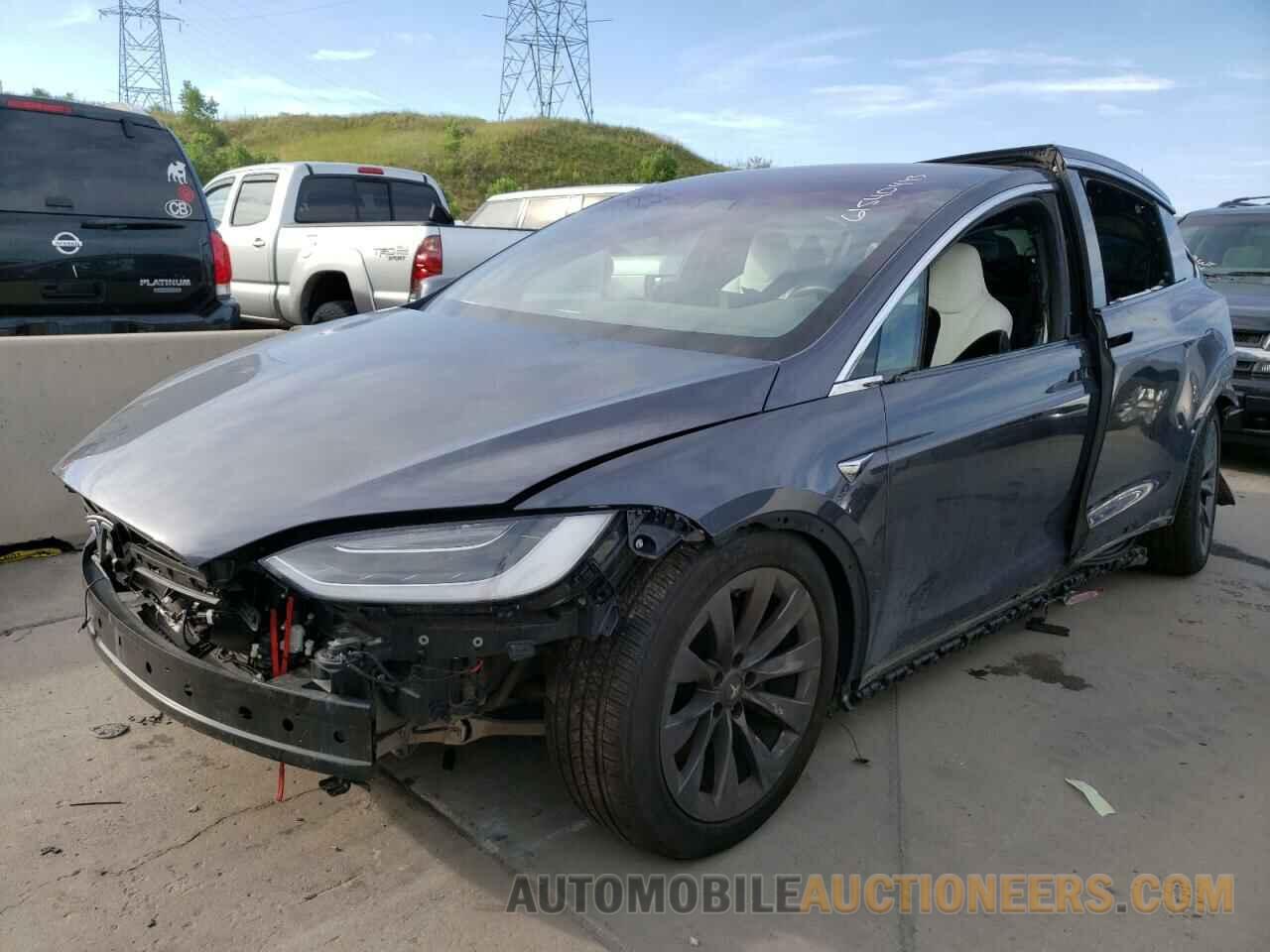 5YJXCDE23JF126167 TESLA MODEL X 2018