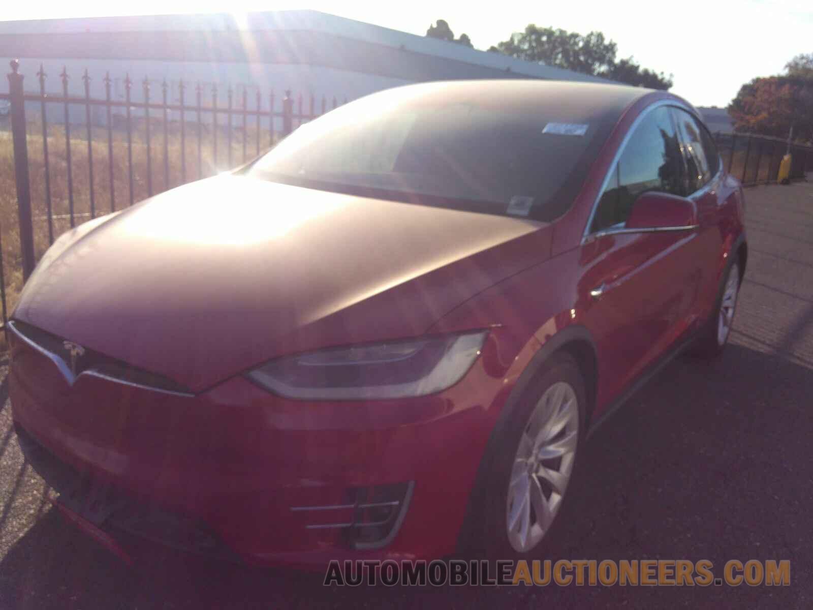 5YJXCDE24JF109300 Tesla Model X 2018