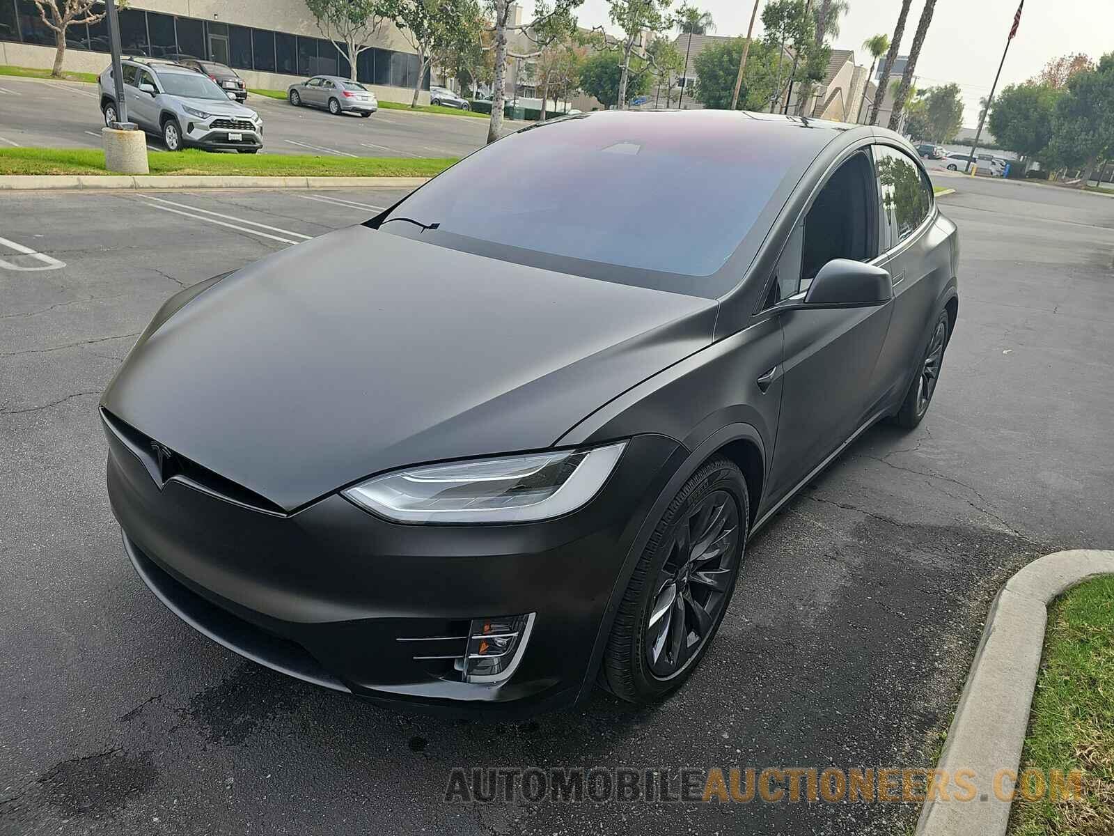 5YJXCDE24JF121205 Tesla Model X 2018