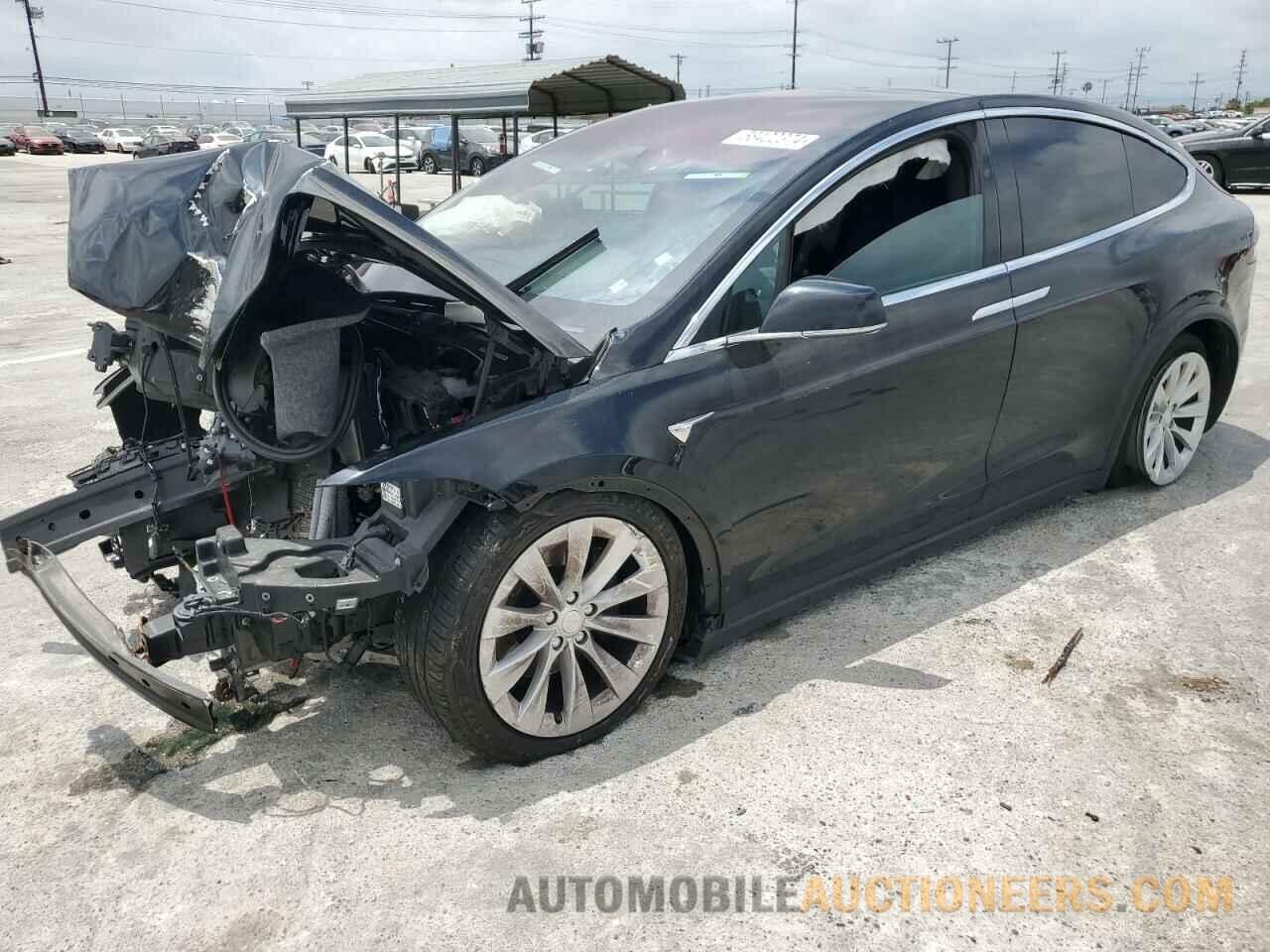 5YJXCDE24JF125917 TESLA MODEL X 2018