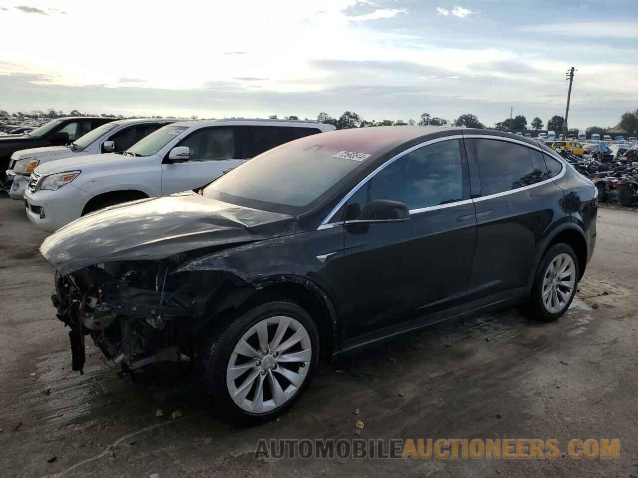 5YJXCDE24JF141275 TESLA MODEL X 2018