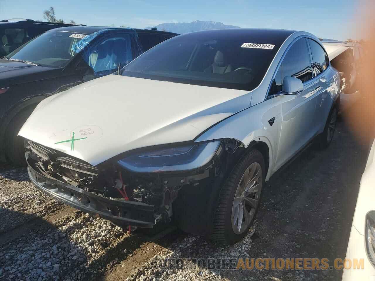 5YJXCDE24KF208538 TESLA MODEL X 2019