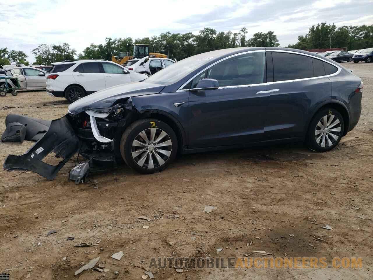 5YJXCDE24LF249687 TESLA MODEL X 2020