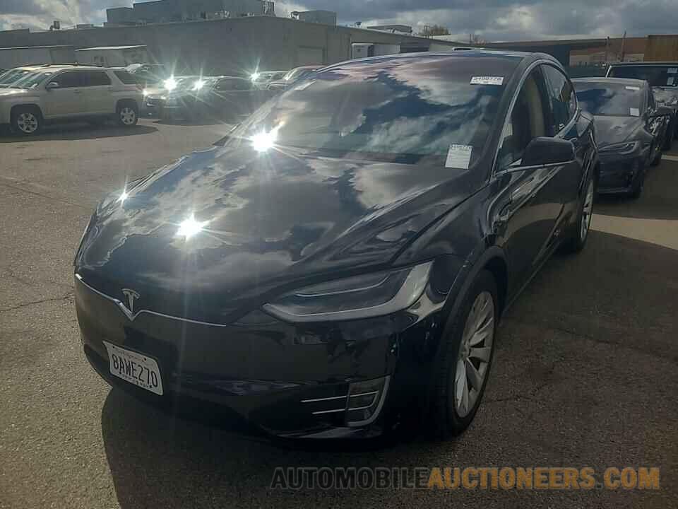 5YJXCDE25HF055791 Tesla Model X 2017