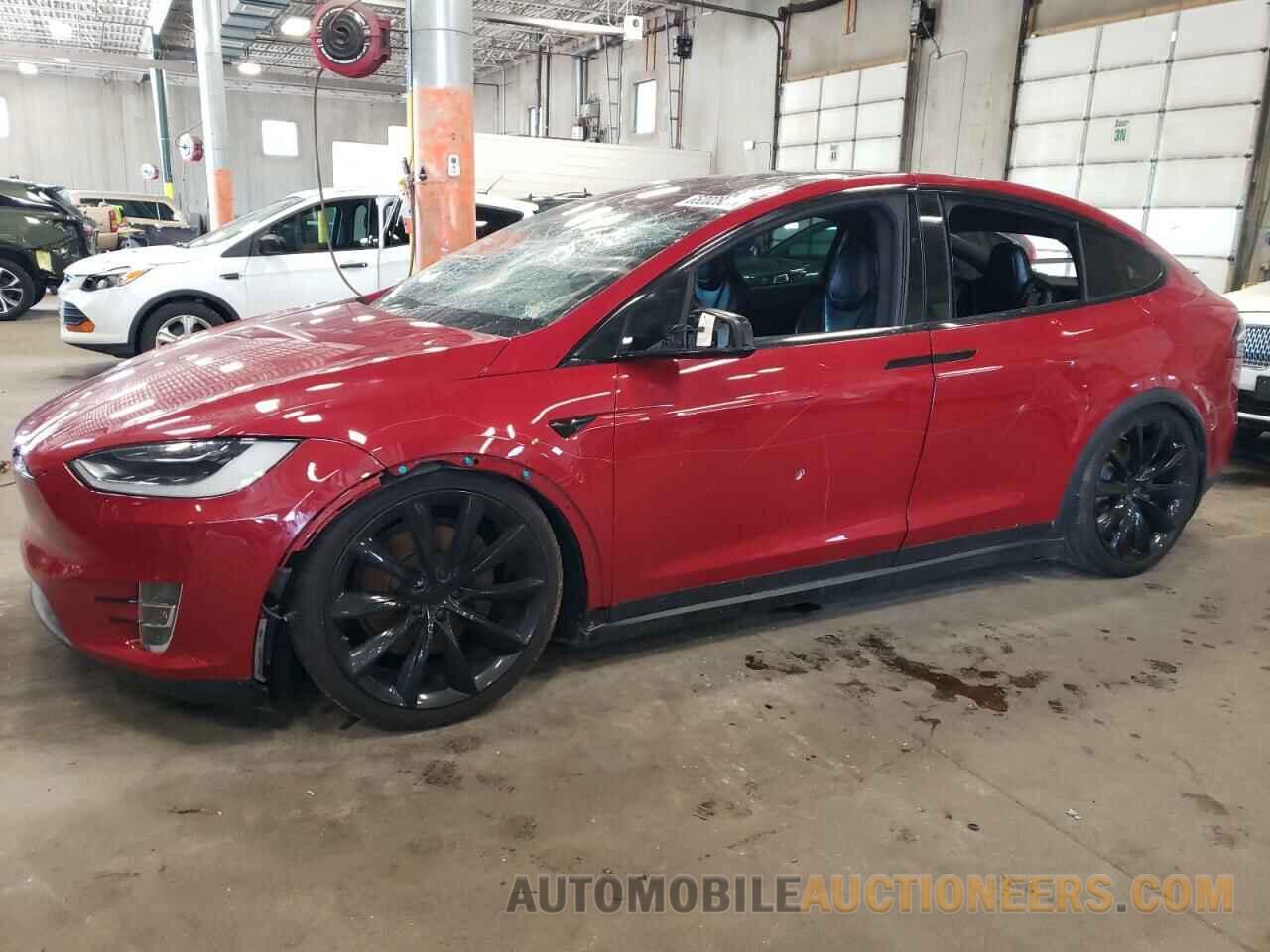 5YJXCDE25JF112206 TESLA MODEL X 2018