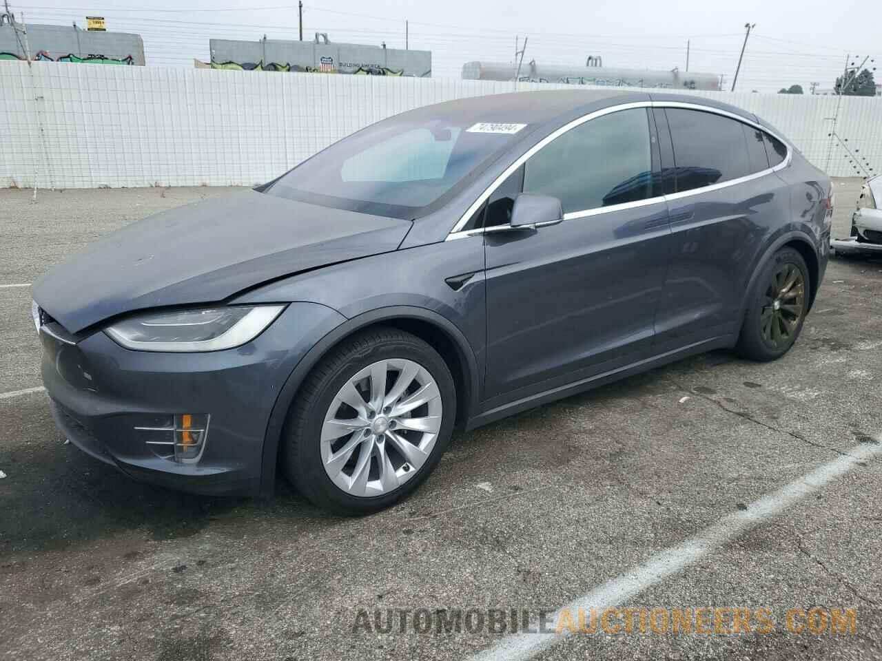 5YJXCDE25KF158944 TESLA MODEL X 2019