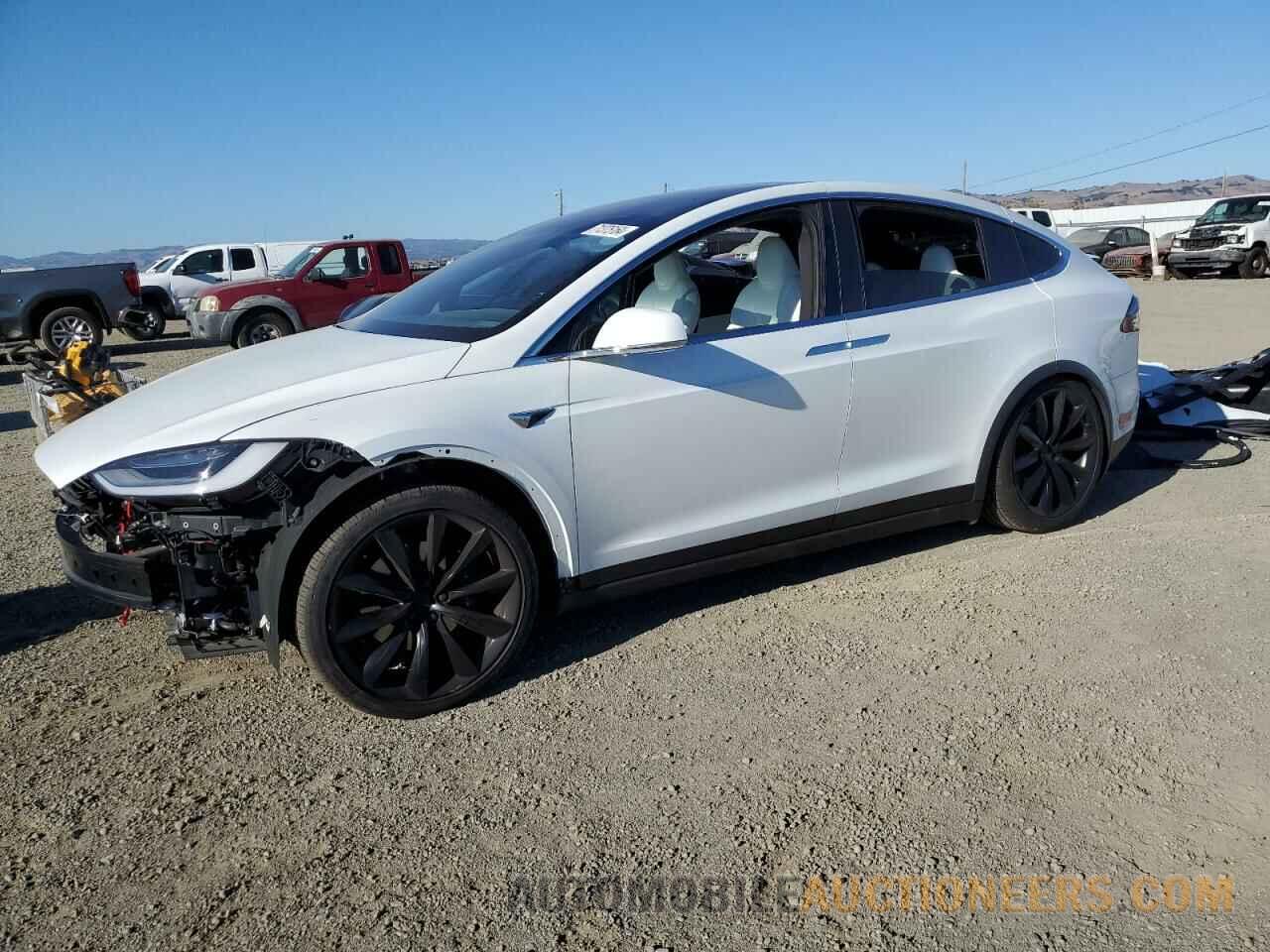 5YJXCDE25LF261721 TESLA MODEL X 2020