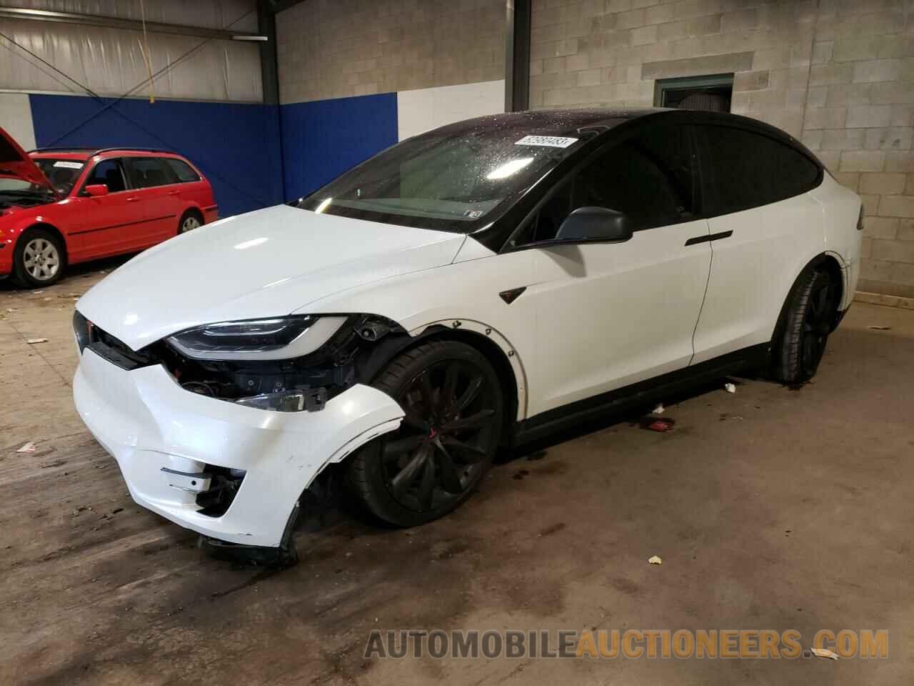 5YJXCDE26HF067965 TESLA MODEL X 2017