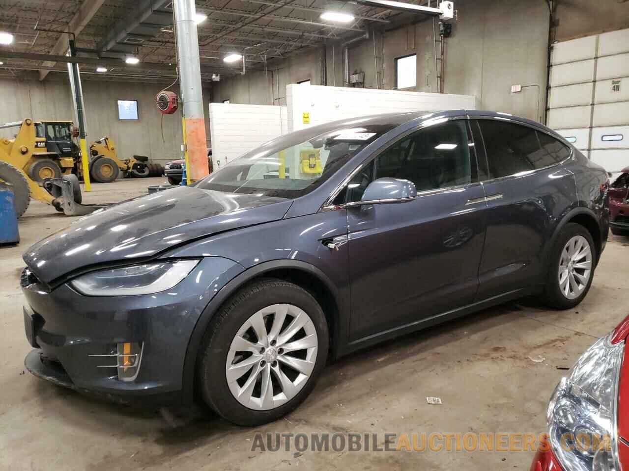 5YJXCDE26JF096694 TESLA MODEL X 2018