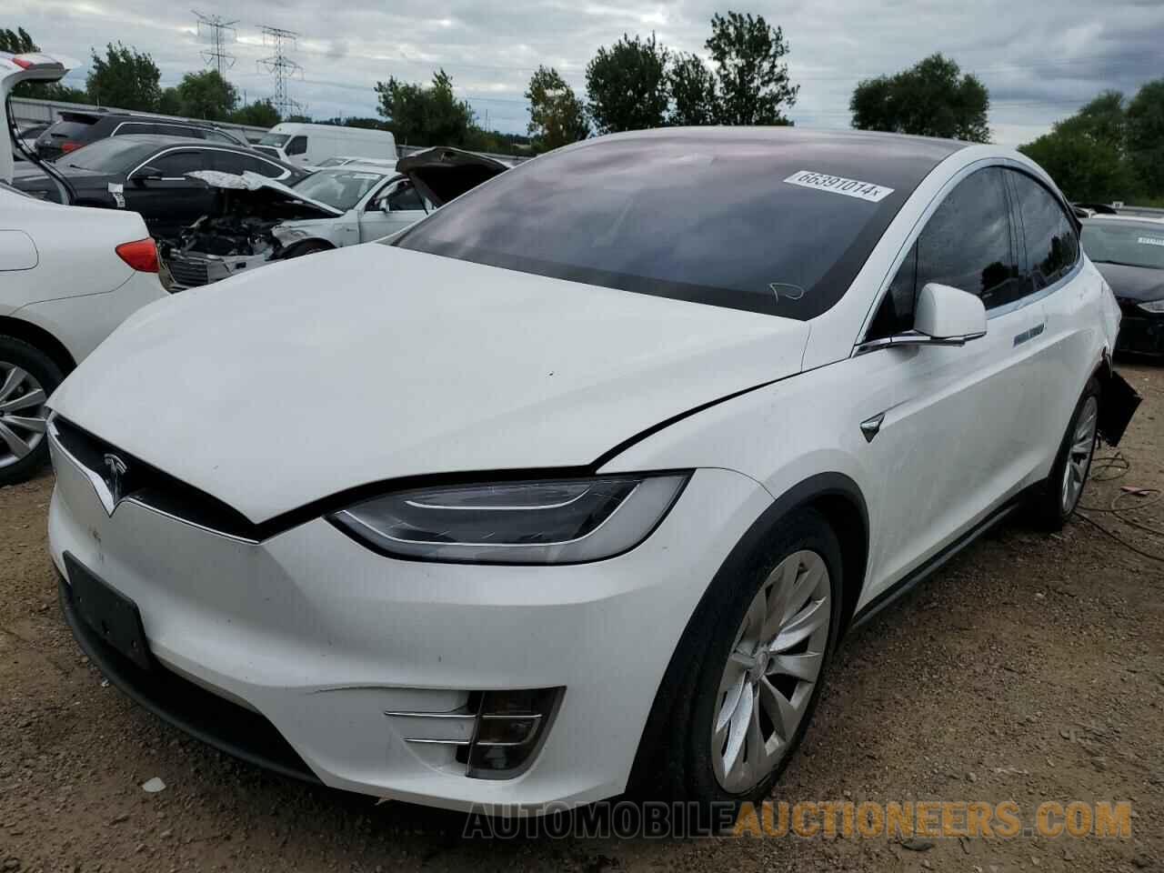 5YJXCDE26JF104146 TESLA MODEL X 2018