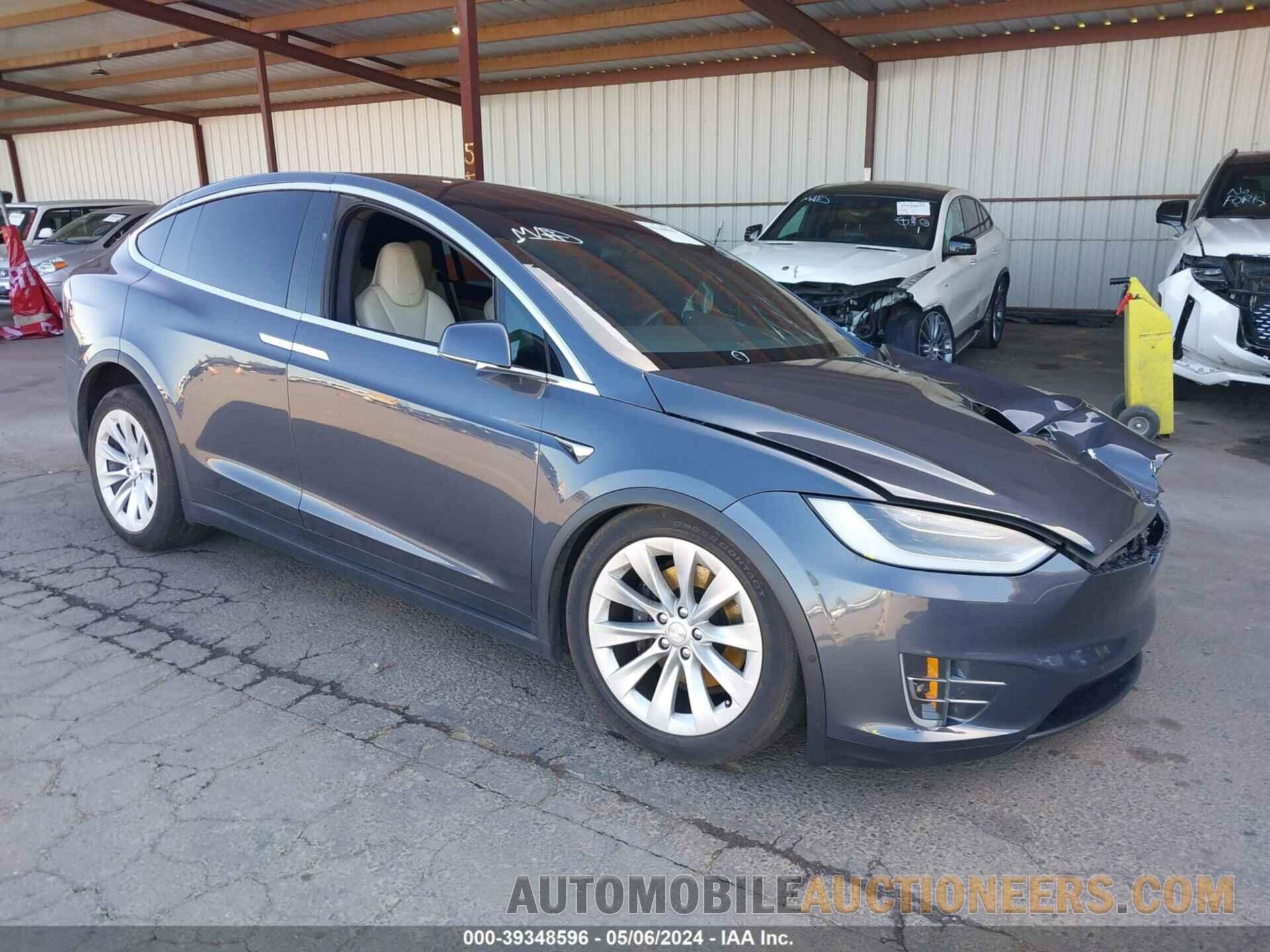 5YJXCDE26KF207598 TESLA MODEL X 2019