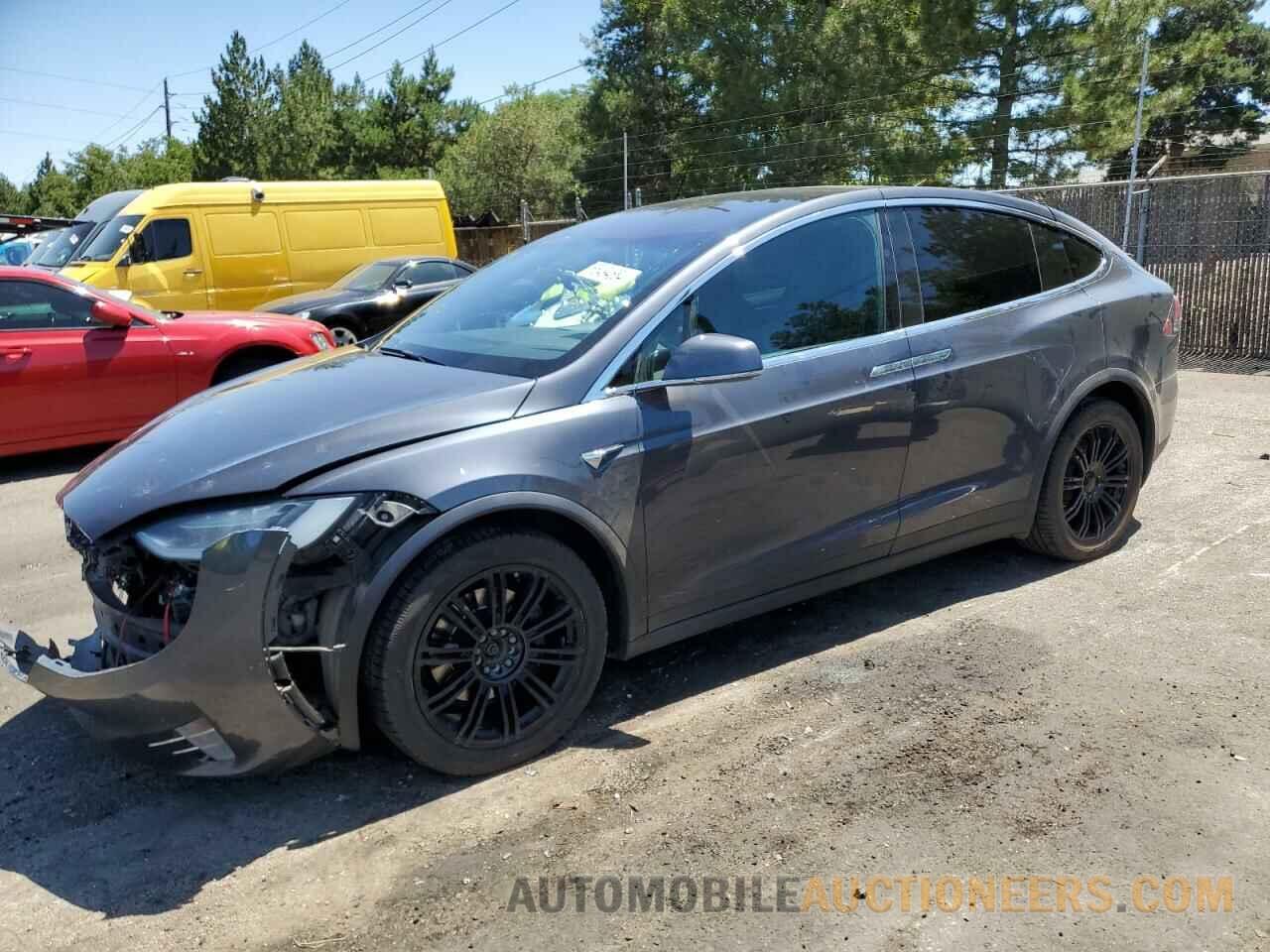 5YJXCDE27HF050124 TESLA MODEL X 2017