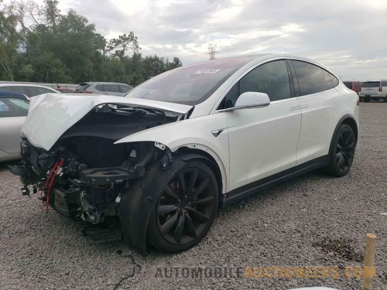 5YJXCDE27HF071118 TESLA MODEL X 2017