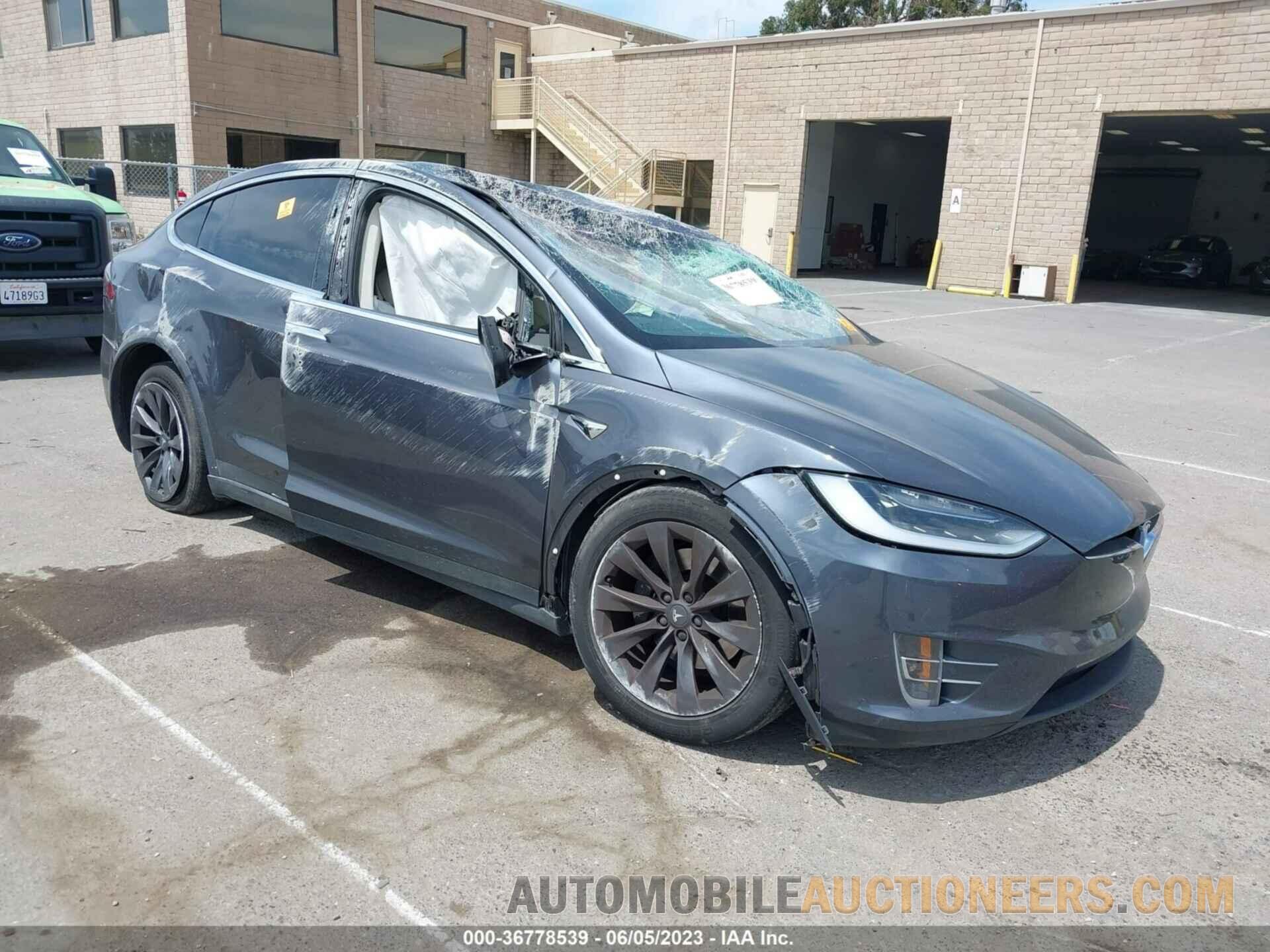 5YJXCDE27JF135910 TESLA MODEL X 2018