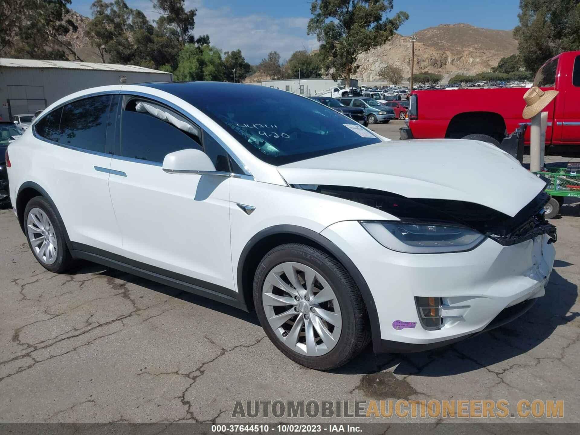 5YJXCDE27KF192786 TESLA MODEL X 2019