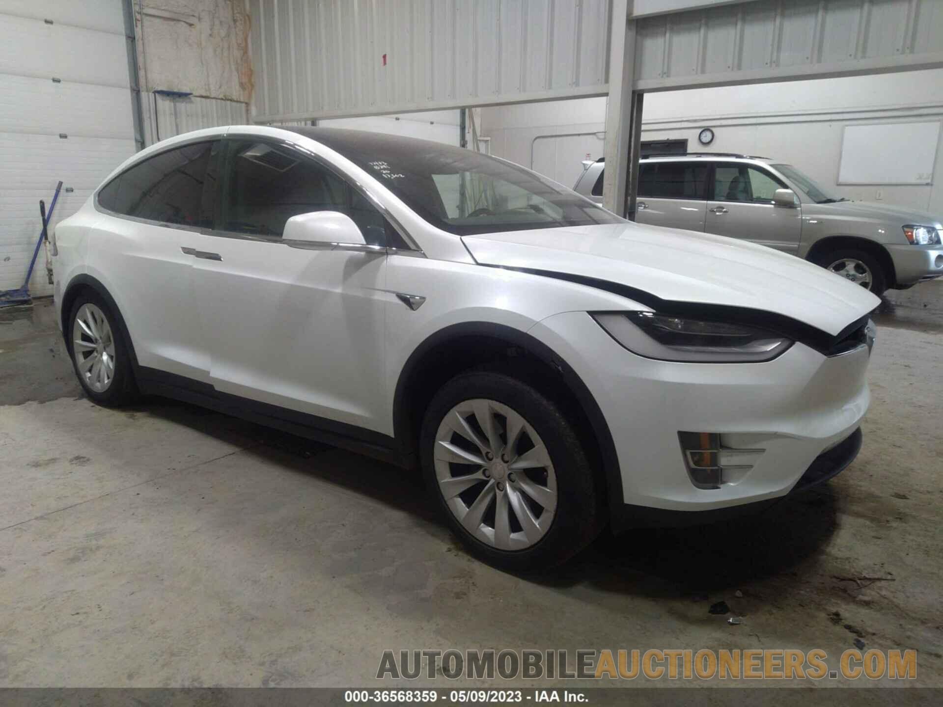 5YJXCDE27LF230938 TESLA MODEL X 2020