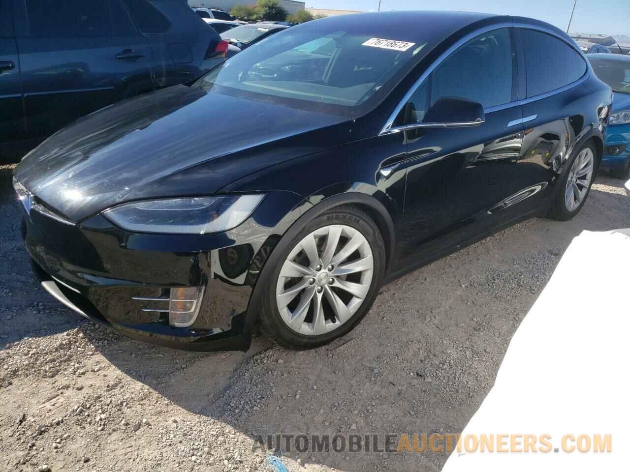 5YJXCDE28HF072570 TESLA MODEL X 2017