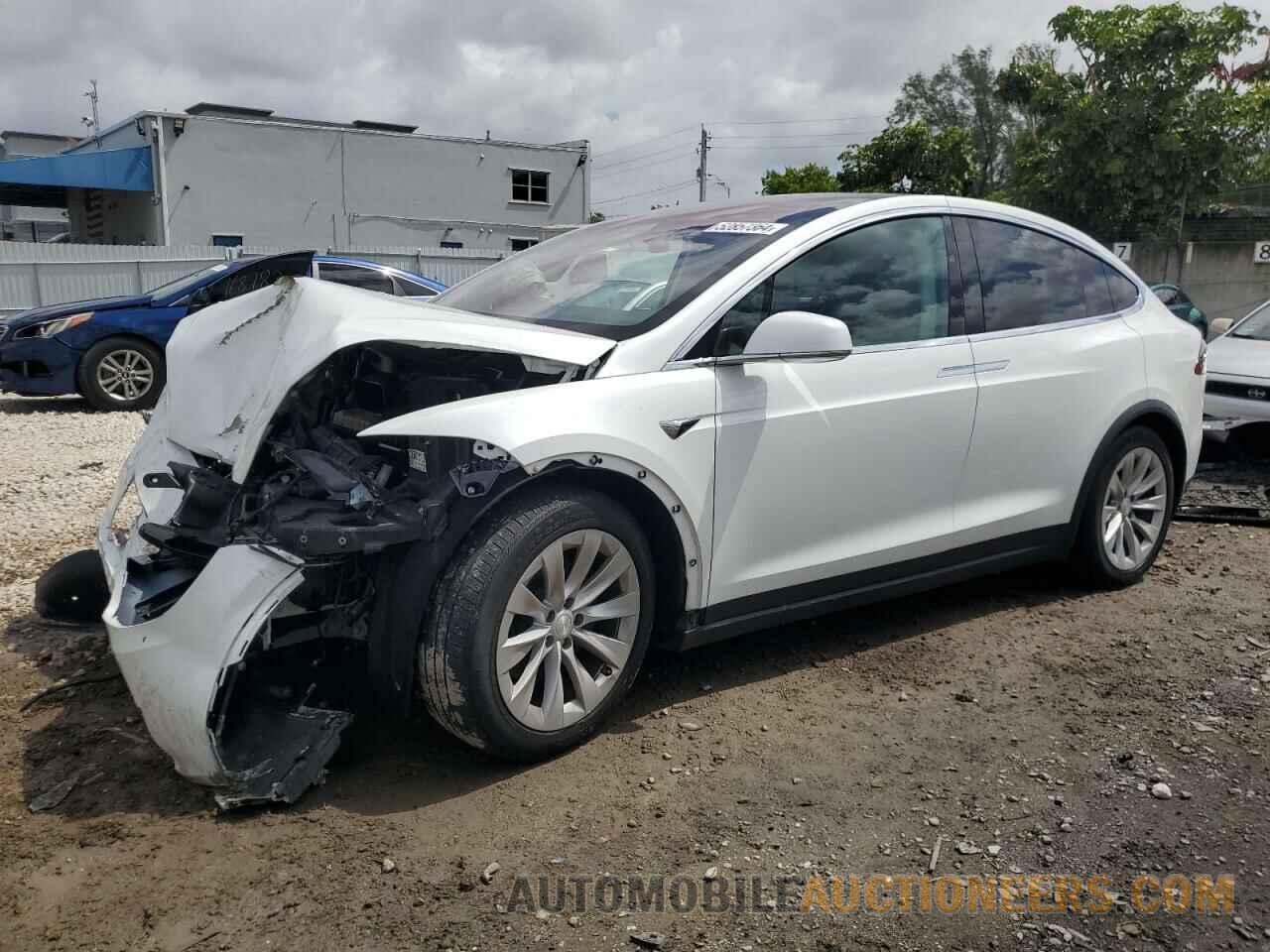 5YJXCDE28JF103399 TESLA MODEL X 2018